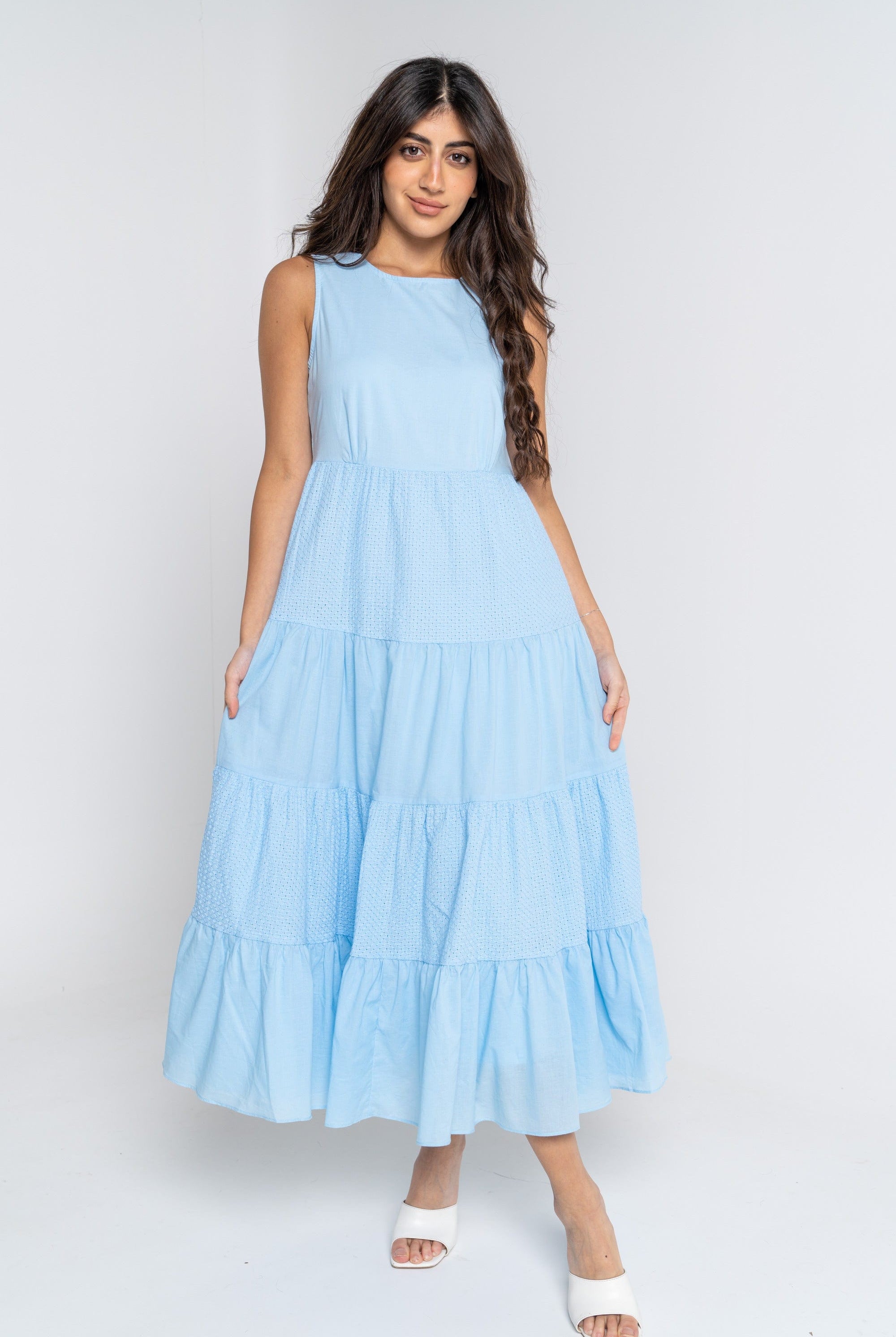 ميكا فستان ميدي بدون أكمام كلوش