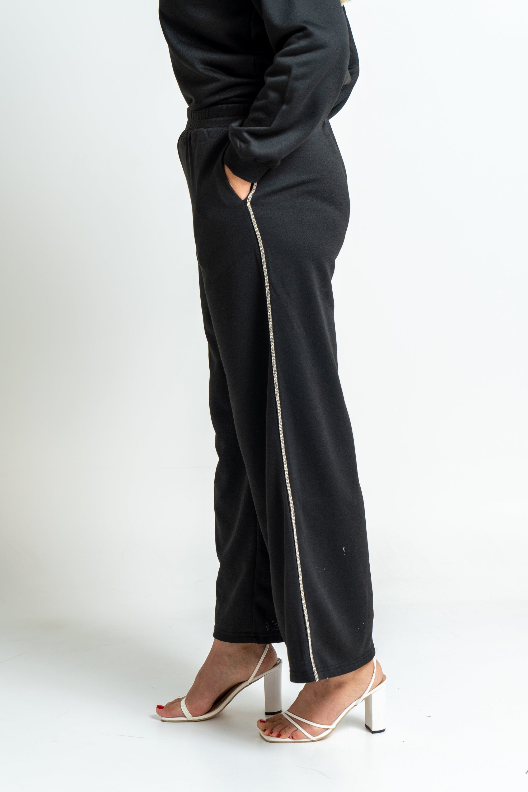 ميكا سروال طويل سادة بخط جانبي