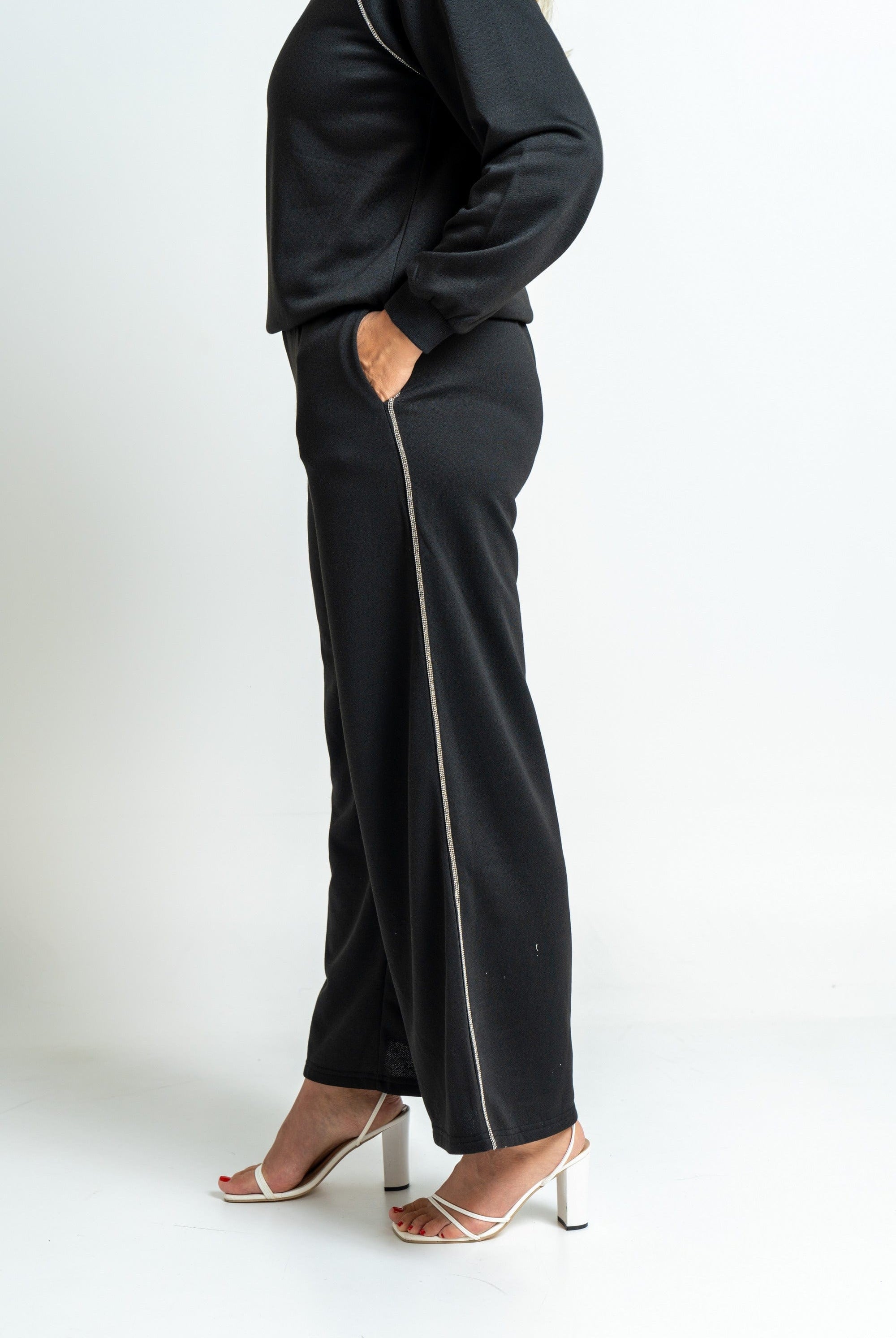 ميكا سروال طويل سادة بخط جانبي