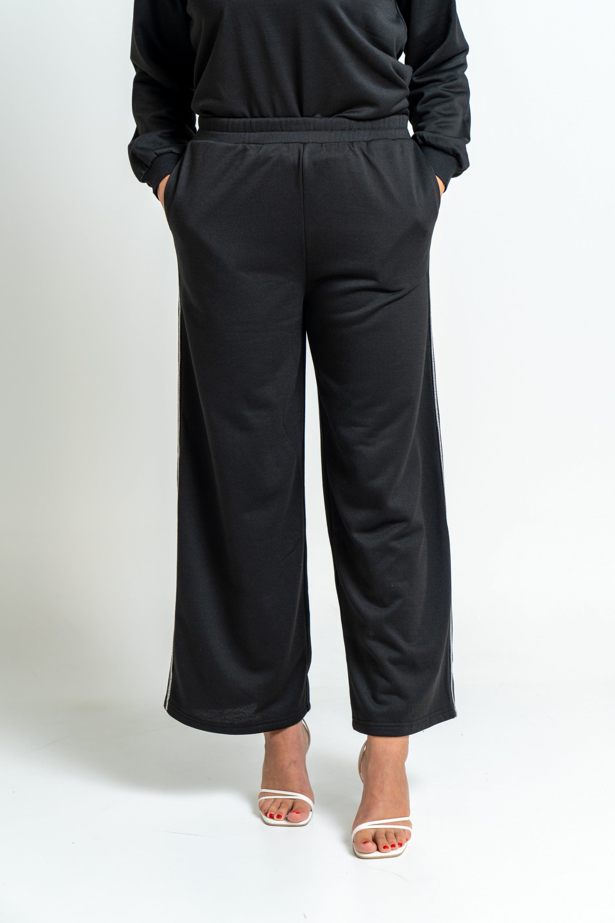 ميكا سروال طويل سادة بخط جانبي