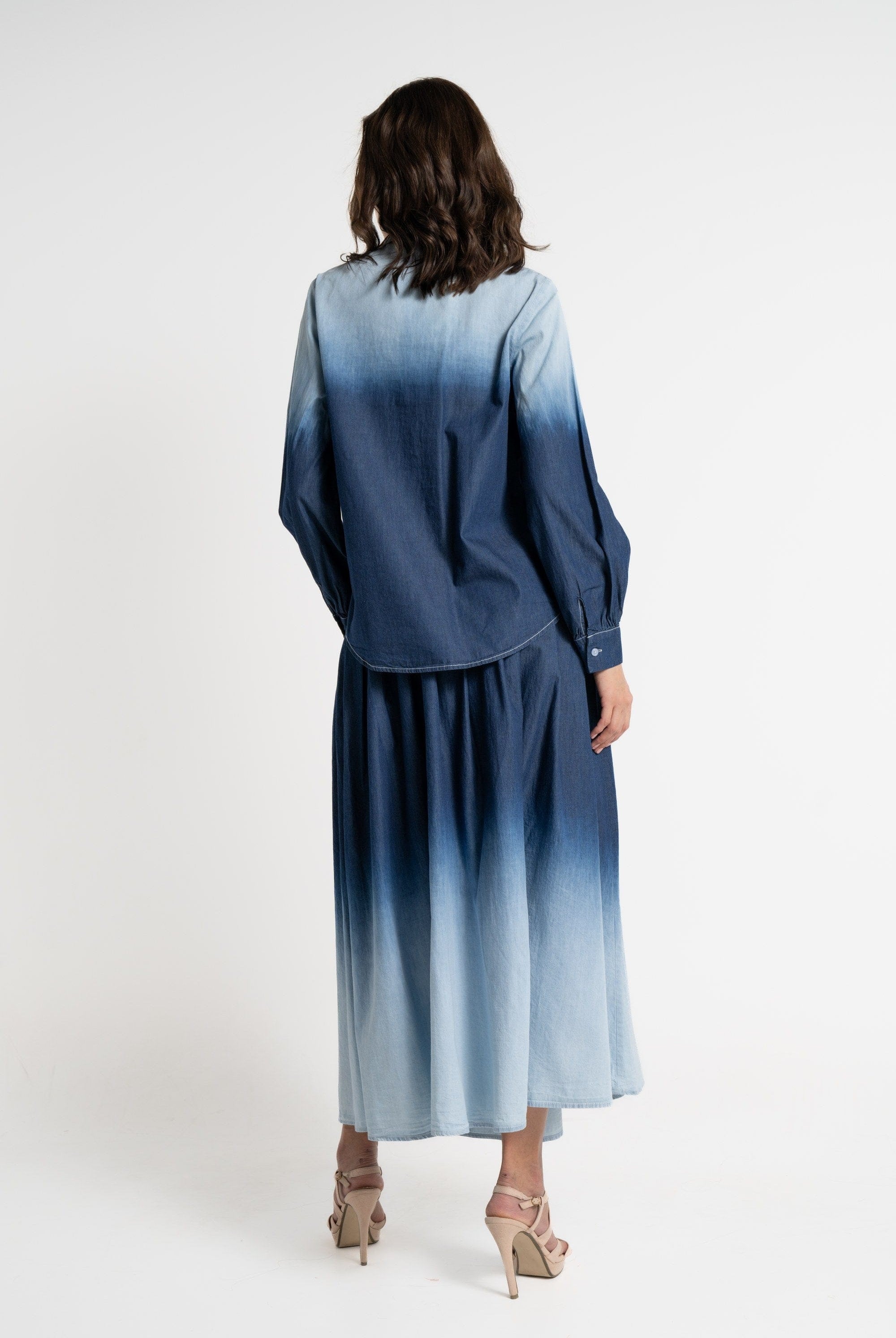 ู
ููุง ุชููุฑุฉ ู
ูุฏู ูุณุงุฆูุฉ ู
ูููุฉ ุจุฎุตุฑ ู
ุฑุชูุน ุฃุฒุฑู