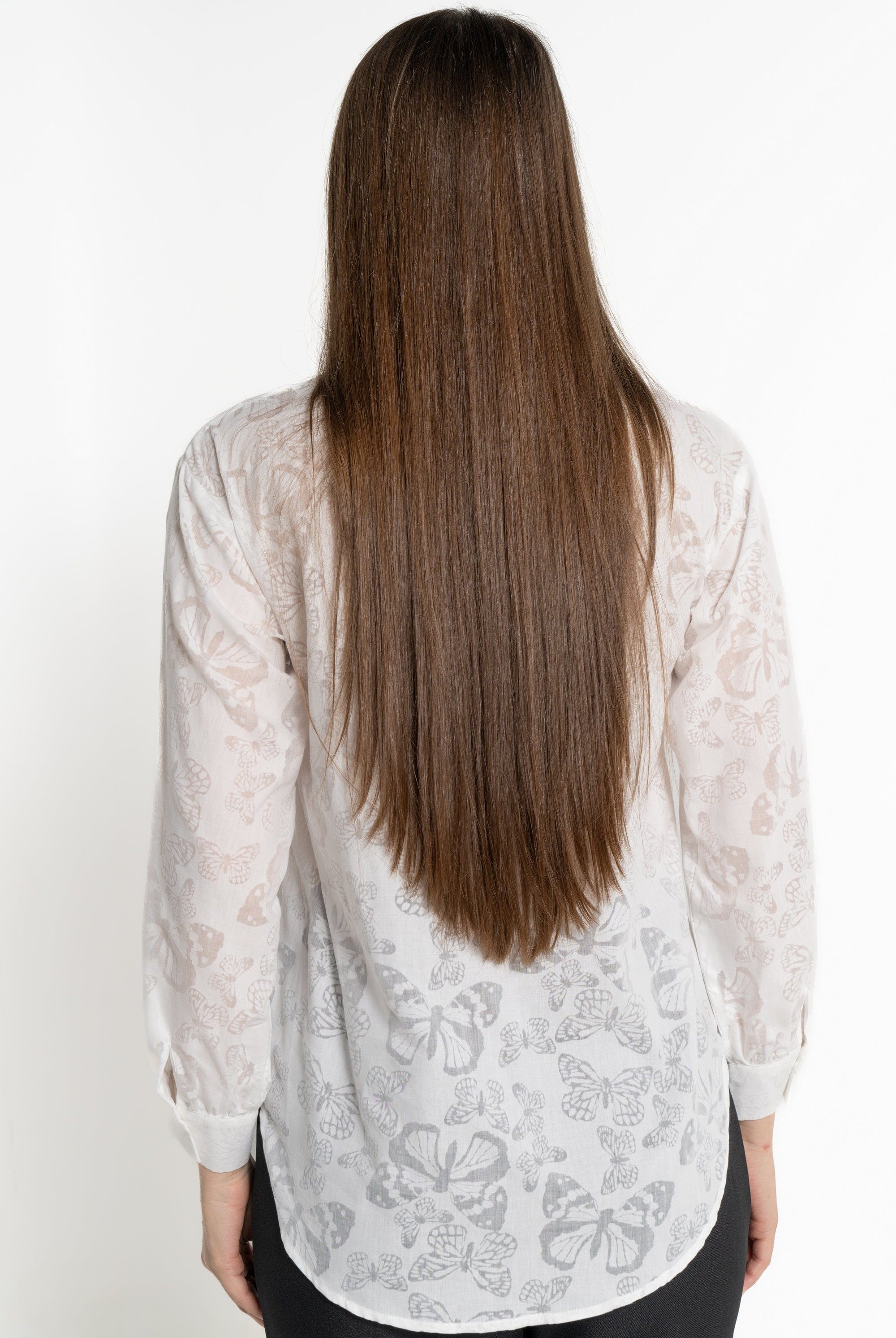 ميكا بلوزة بأكمام طويلة بنقشة فراشات نسائي