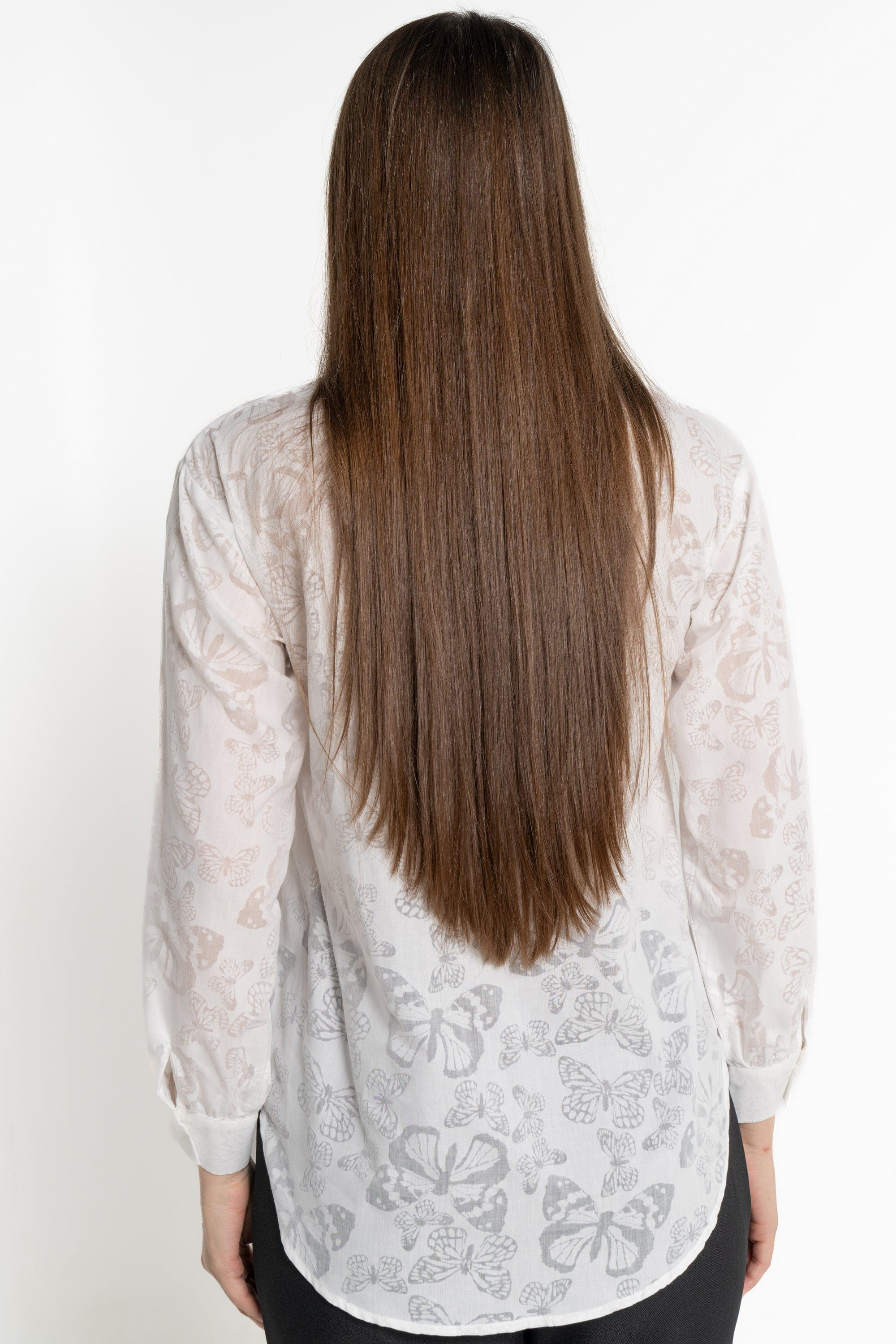 ميكا بلوزة بأكمام طويلة بنقشة فراشات نسائي