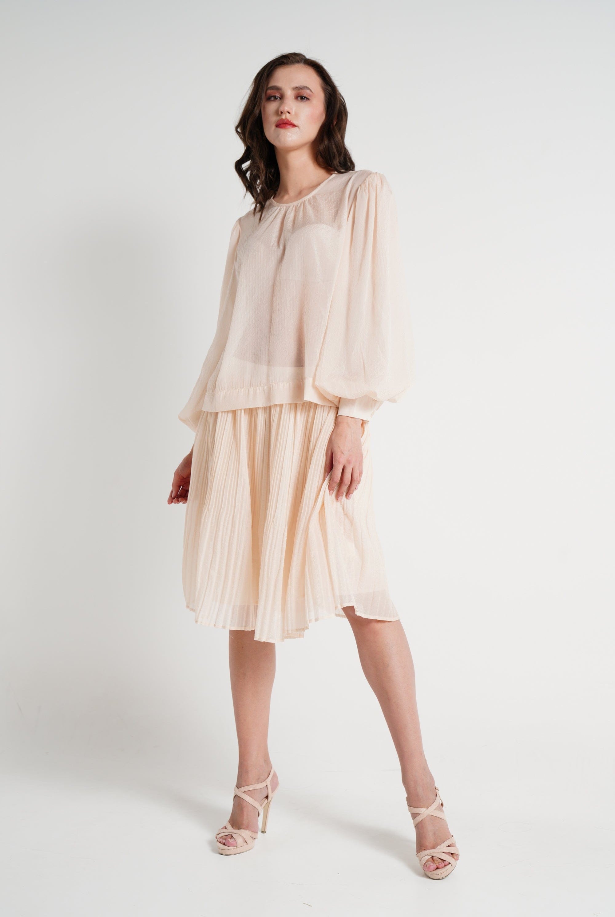 ميكا تنورة بطول الركبة سادة قصيرة نسائي