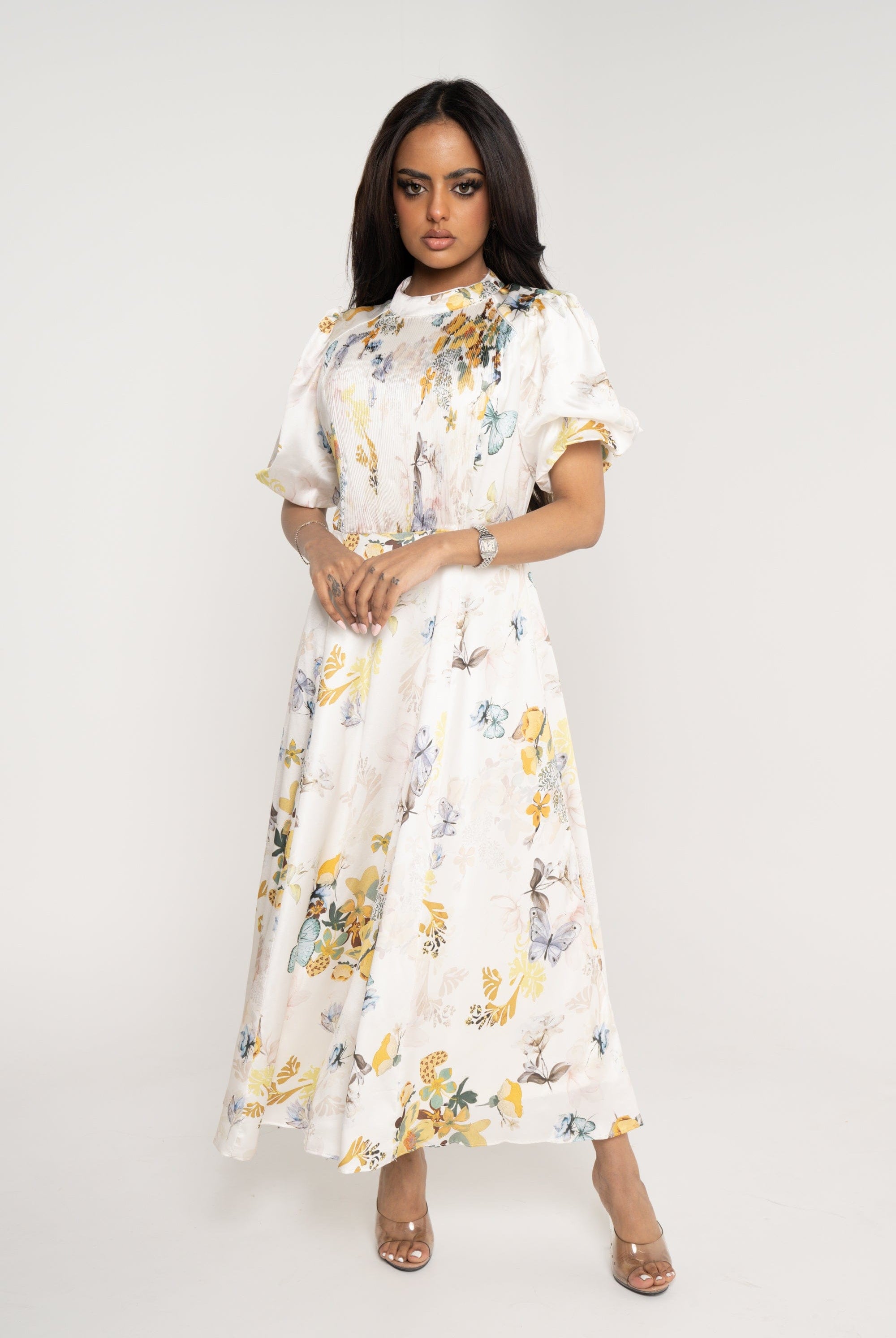 ميكا فستان ميدي مخصر كلوش نص كم بف برقبة دائرية