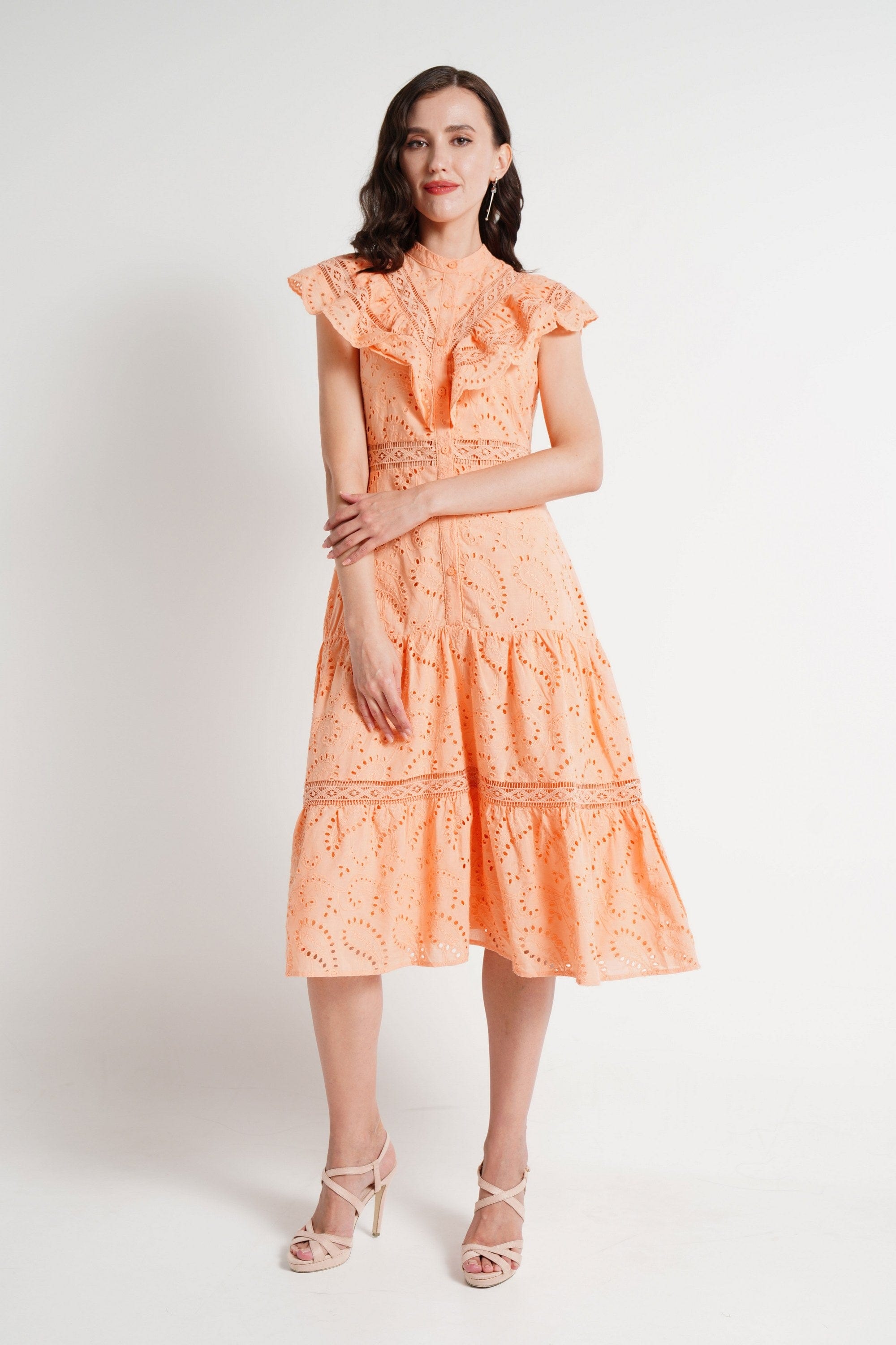 ميكا فستان ميدي بكرانيش على الصدر بأكمام قصيرة