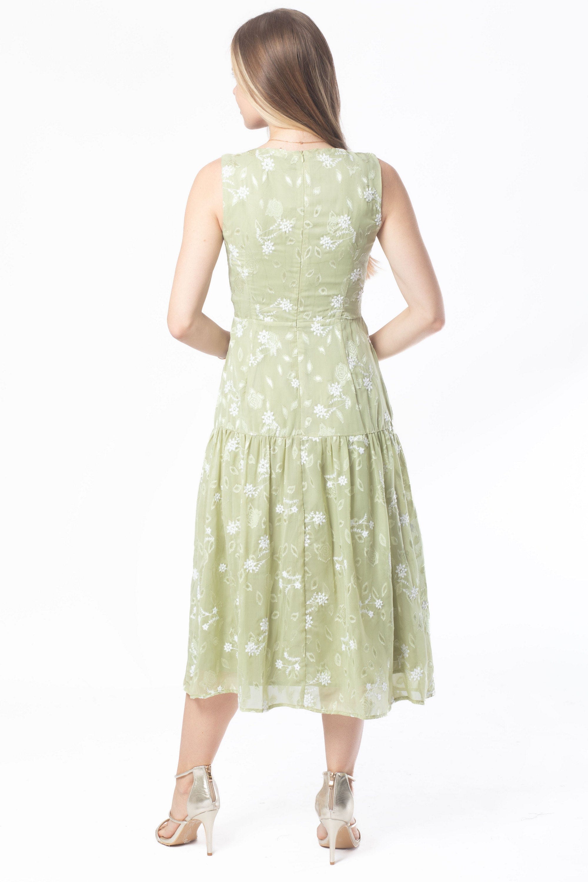 ู
ููุง ูุณุชุงู ู
ูุฏู ูุช ู
ูููุด ูุณุงุฆู