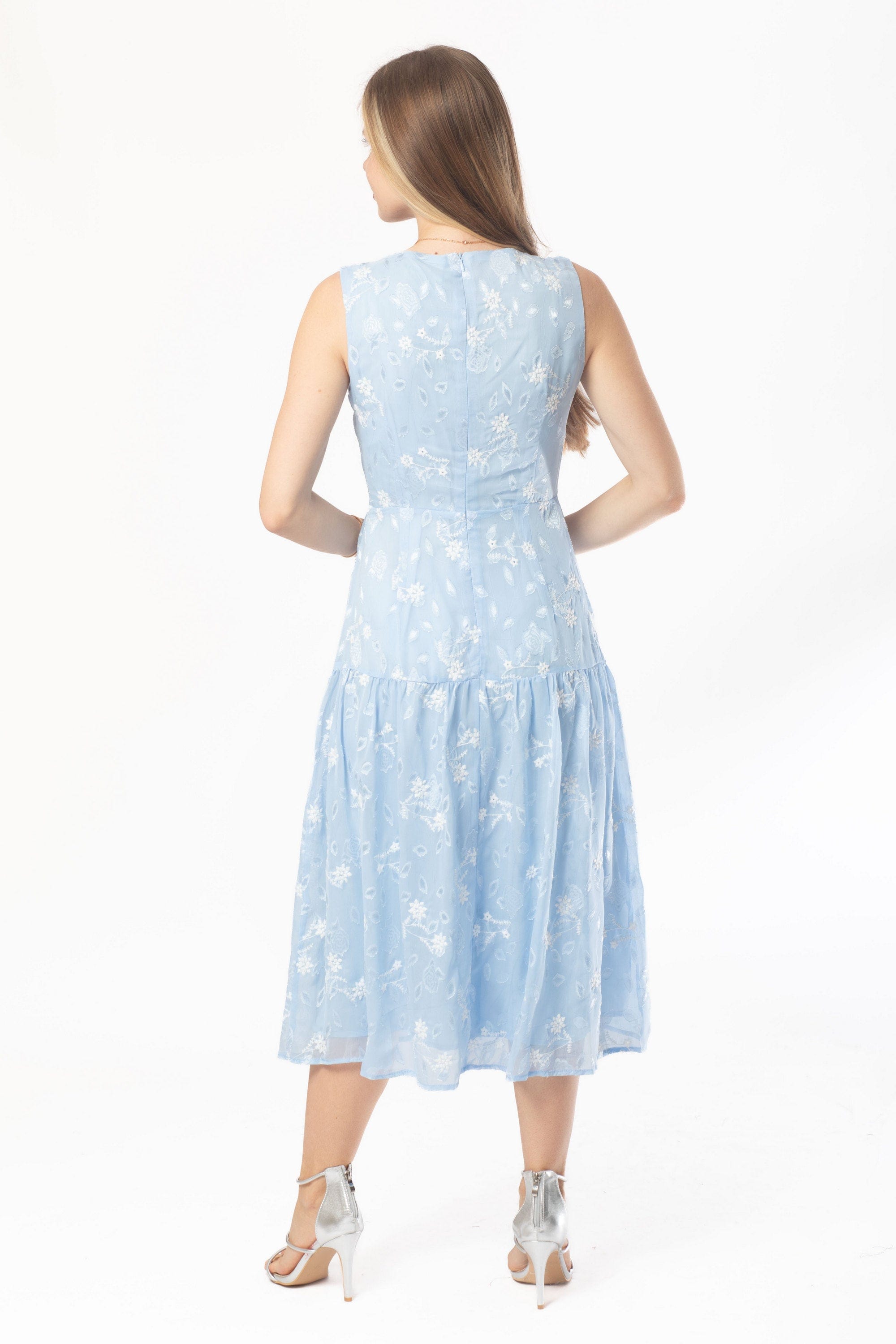 ู
ููุง ูุณุชุงู ู
ูุฏู ูุช ู
ูููุด ูุณุงุฆู