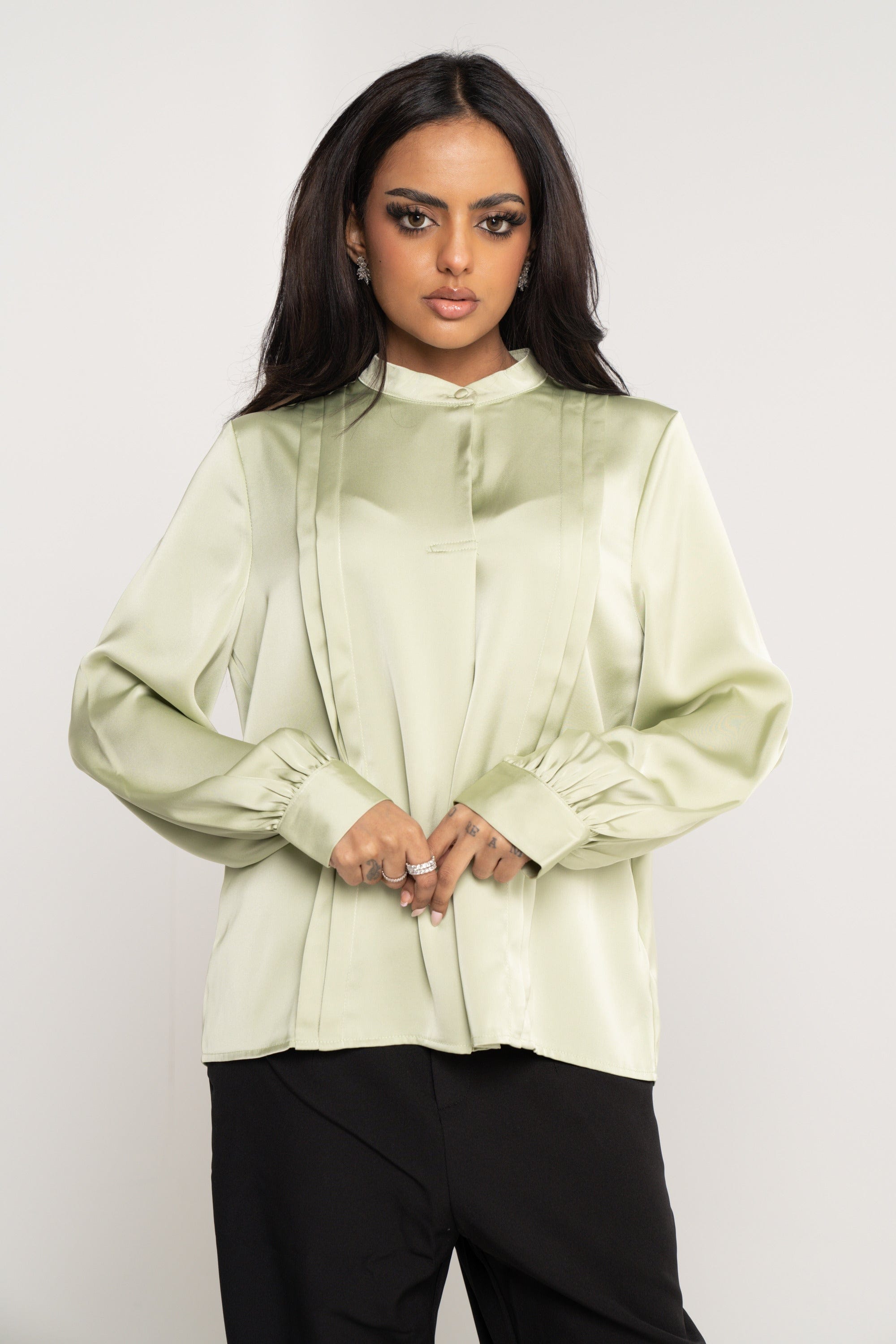 ميكا بلوزة سادة بطبقات جانبية كم طويل نسائي