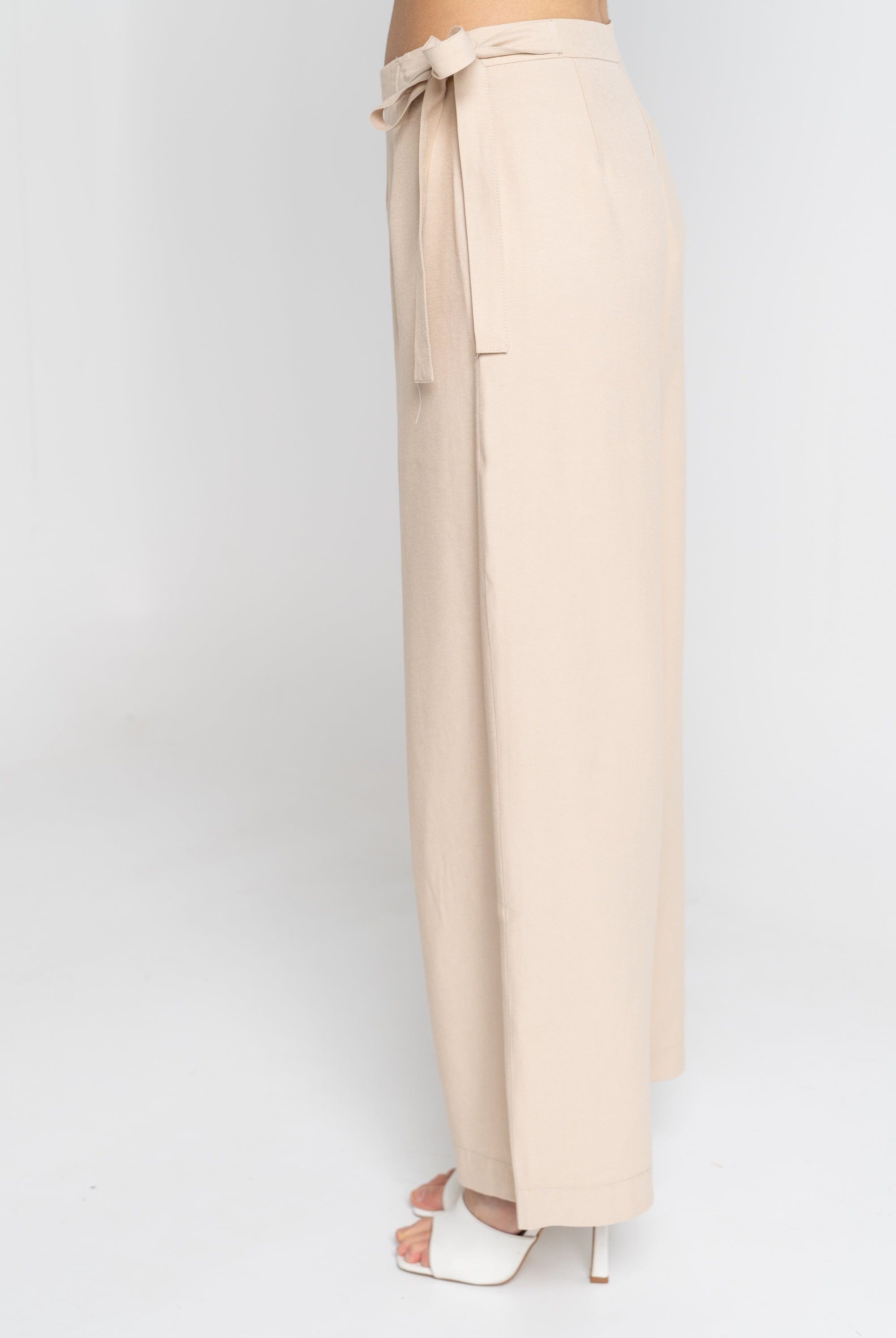 ميكا بنطلون طويل سادة برباط جانبي نسائي