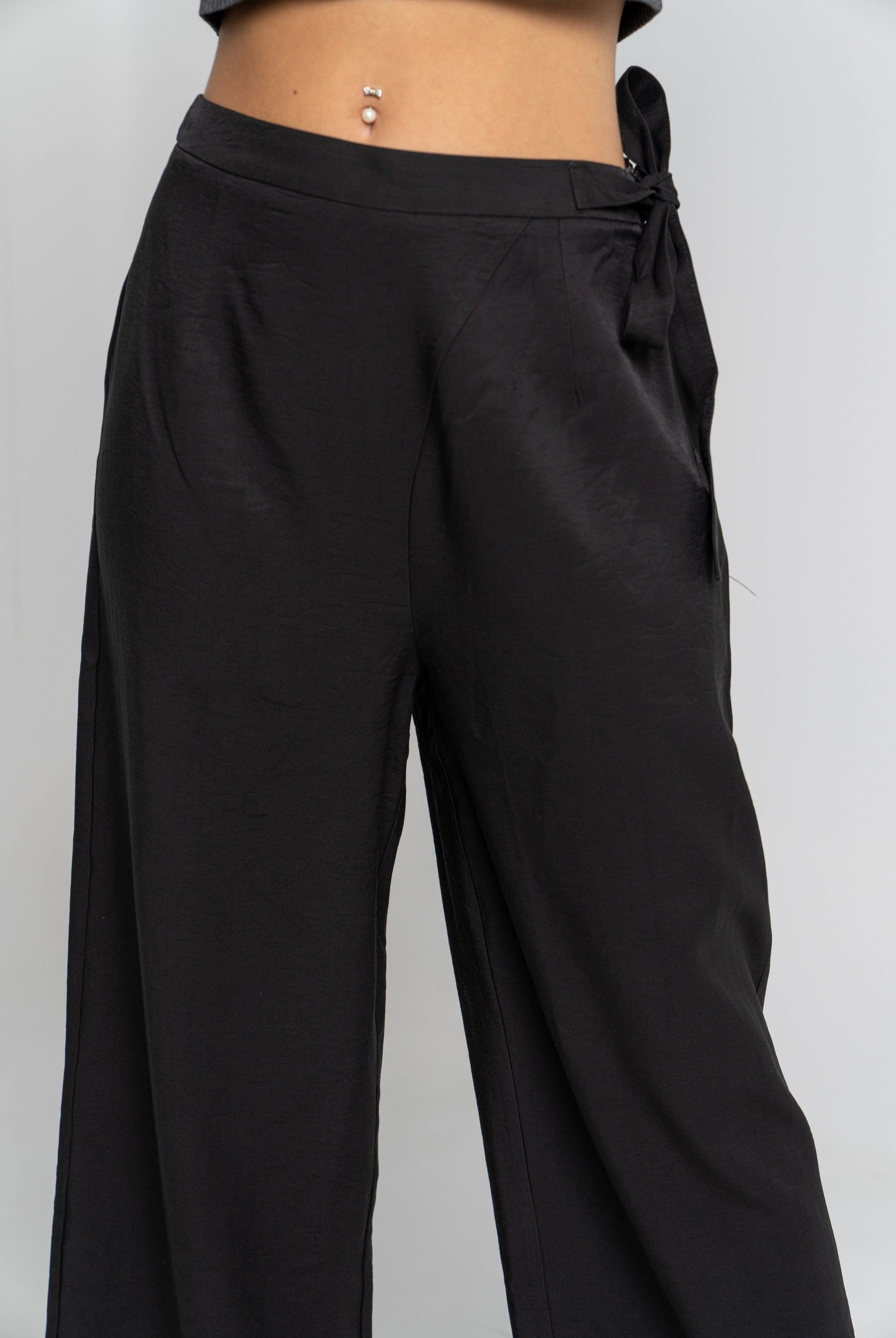 ميكا بنطلون طويل سادة برباط جانبي نسائي