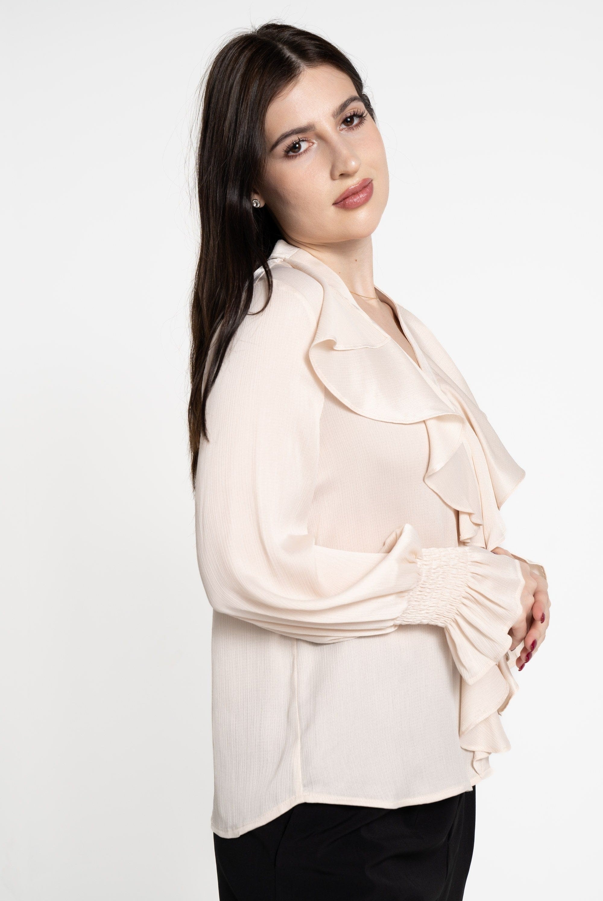 ميكا بلوزة بأكمام طويلة نسائية بكرانيش على الصدر
