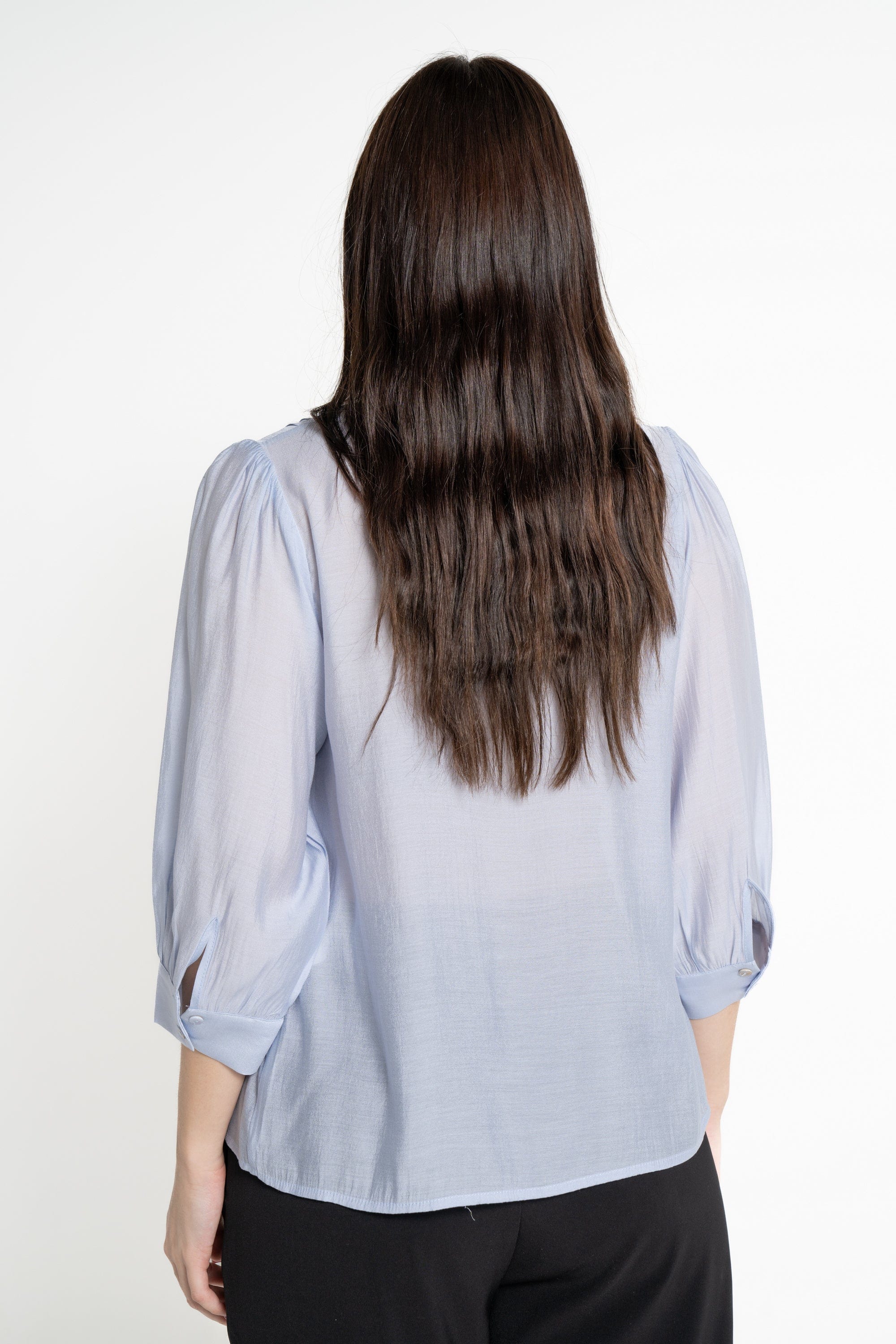 ميكا بلوزة 3/4 كم سادة مكشكشة من الأمام نسائي