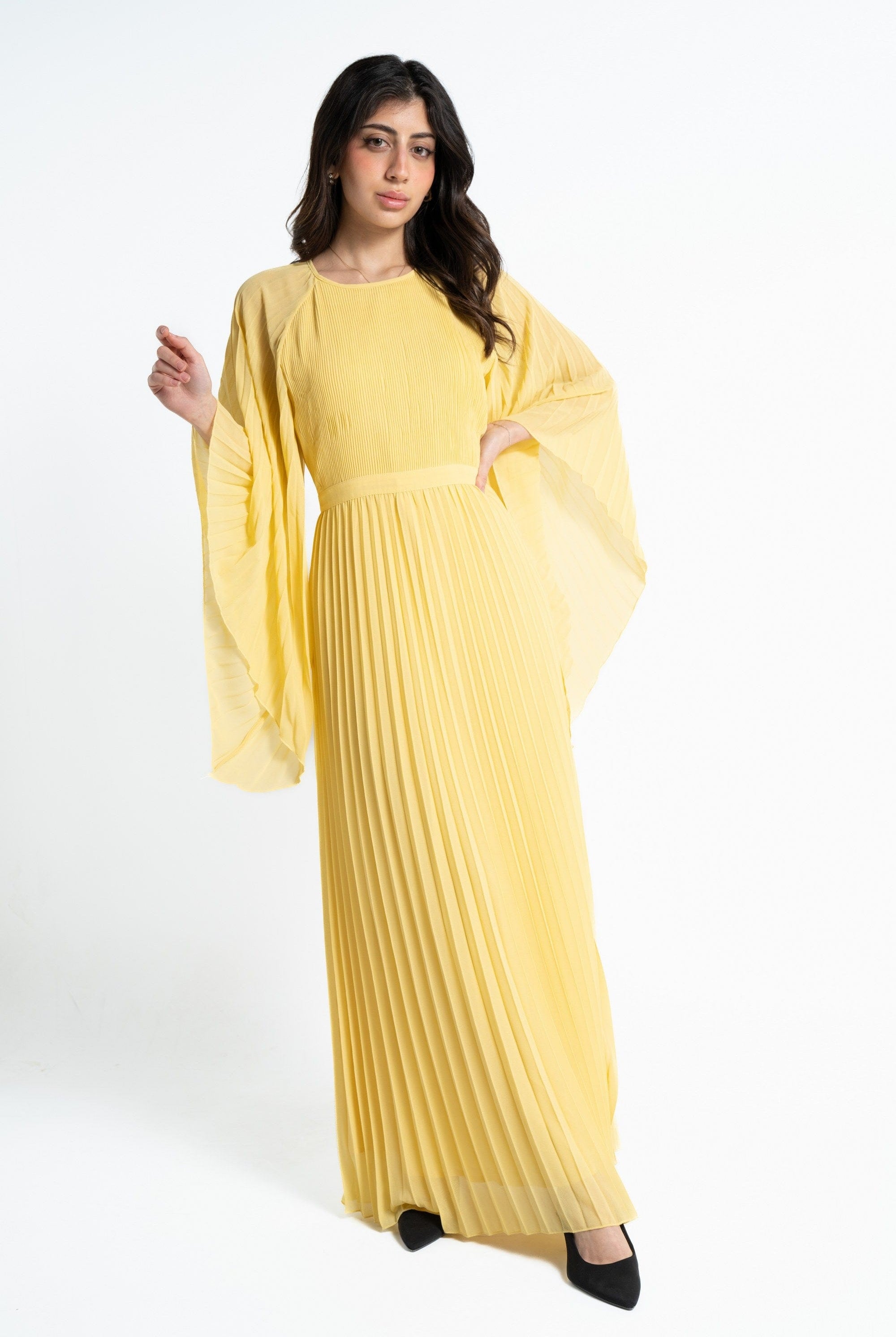 ميكا فستان ماكسي بأكمام فراشة بليسيه طويل نسائي أصفر