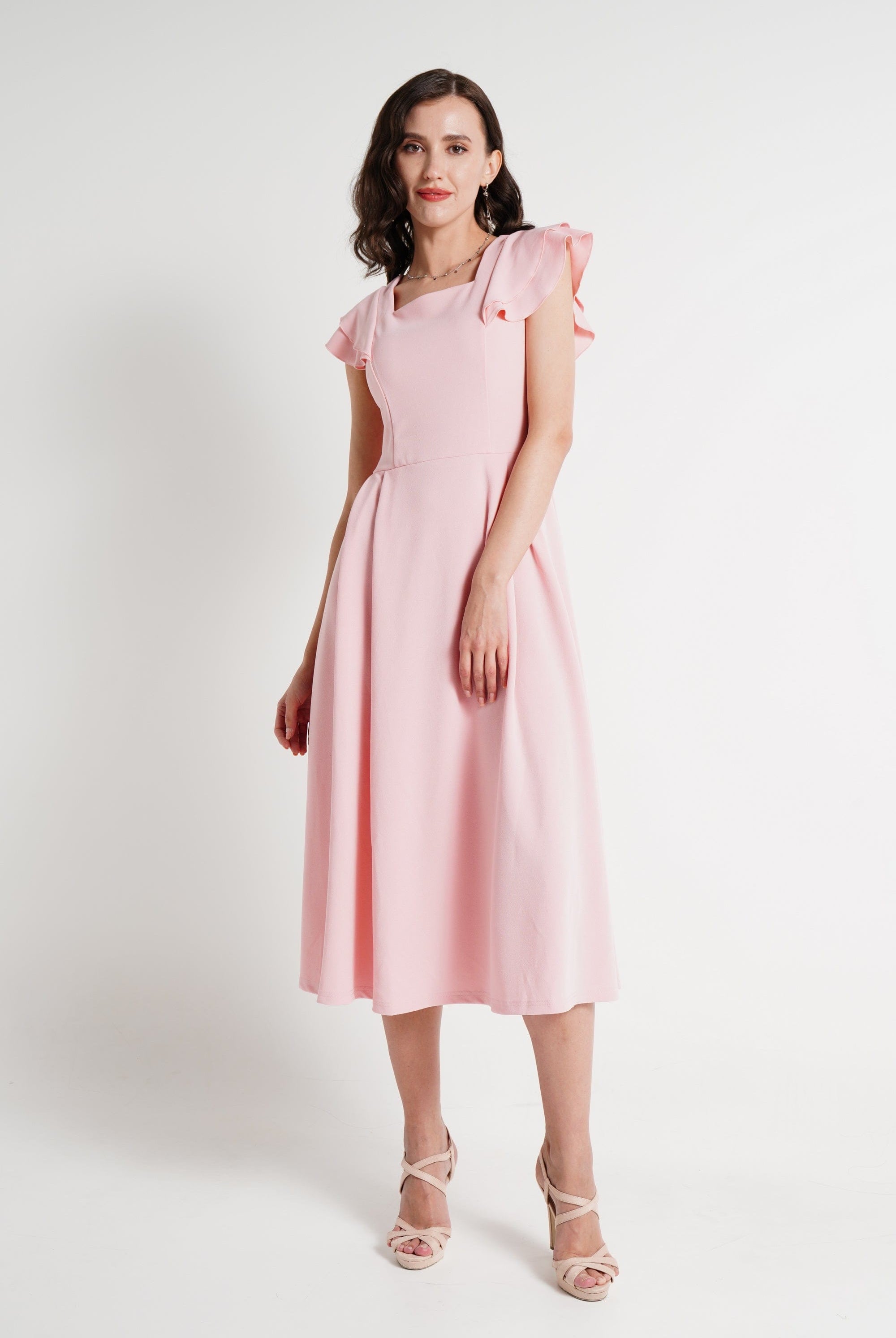 ميكا فستان ميدي بأكمام قصيرة مكشكشة سادة مخصر