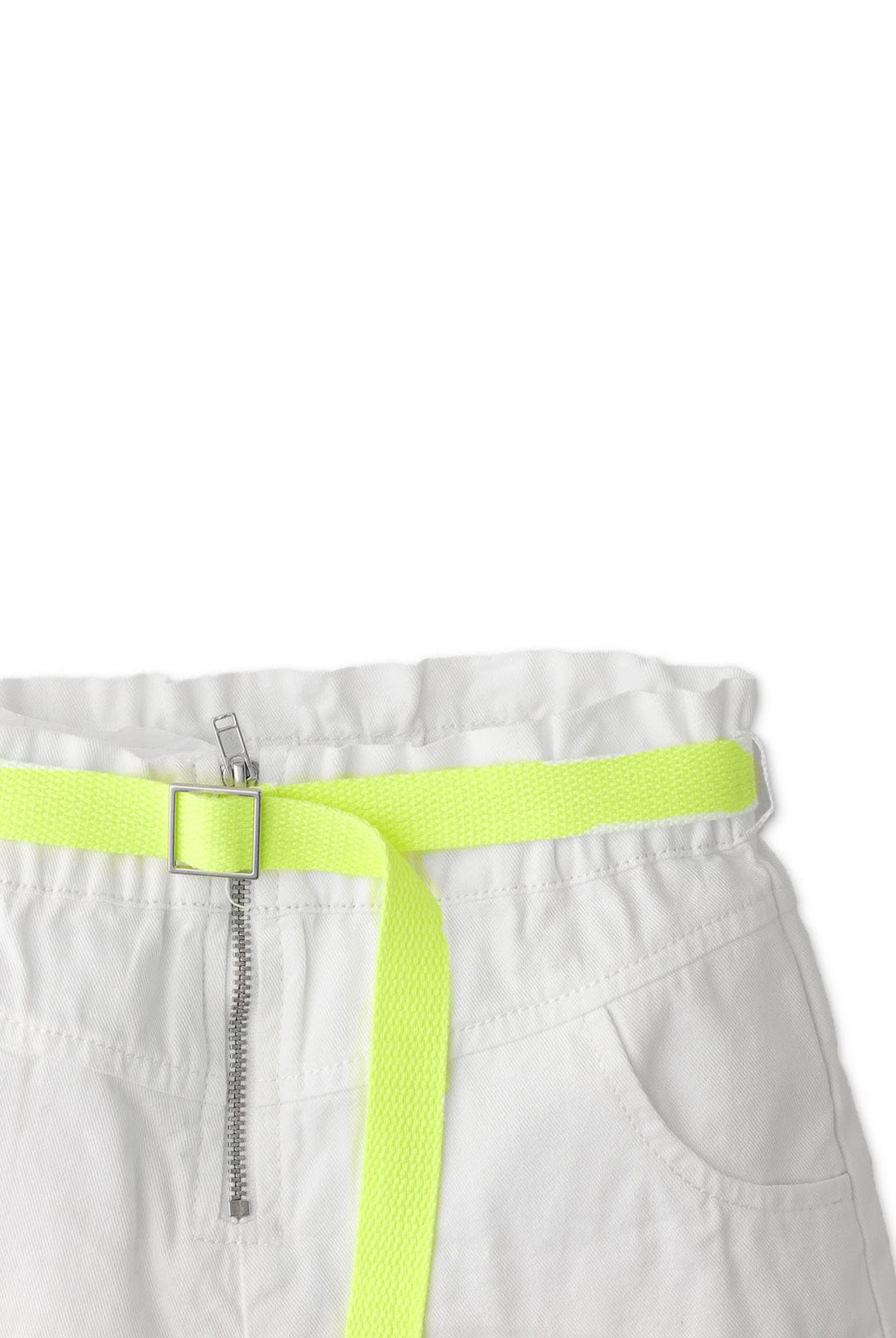 جينجرسنابس شورت بناتي سادة بحزام أبيض