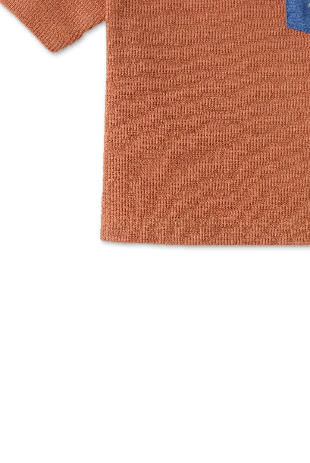 جينجرسنابس تيشيرت بيبي أولاد بجيب جانبي نص كم بني