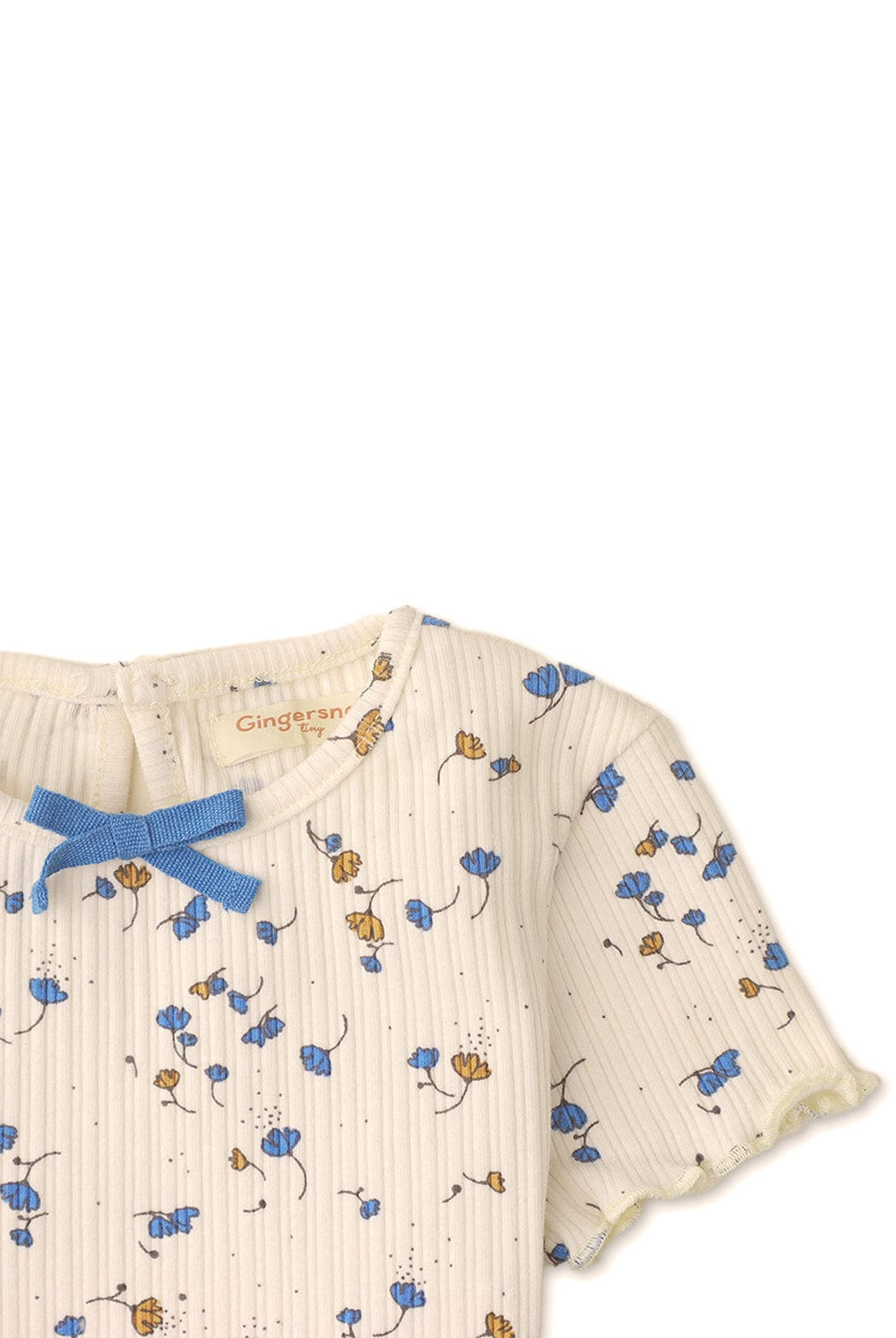 جينجرسنابس بلوزة موردة نص كم بفيونكة أمامية نص كم بناتي رضع أوف وايت