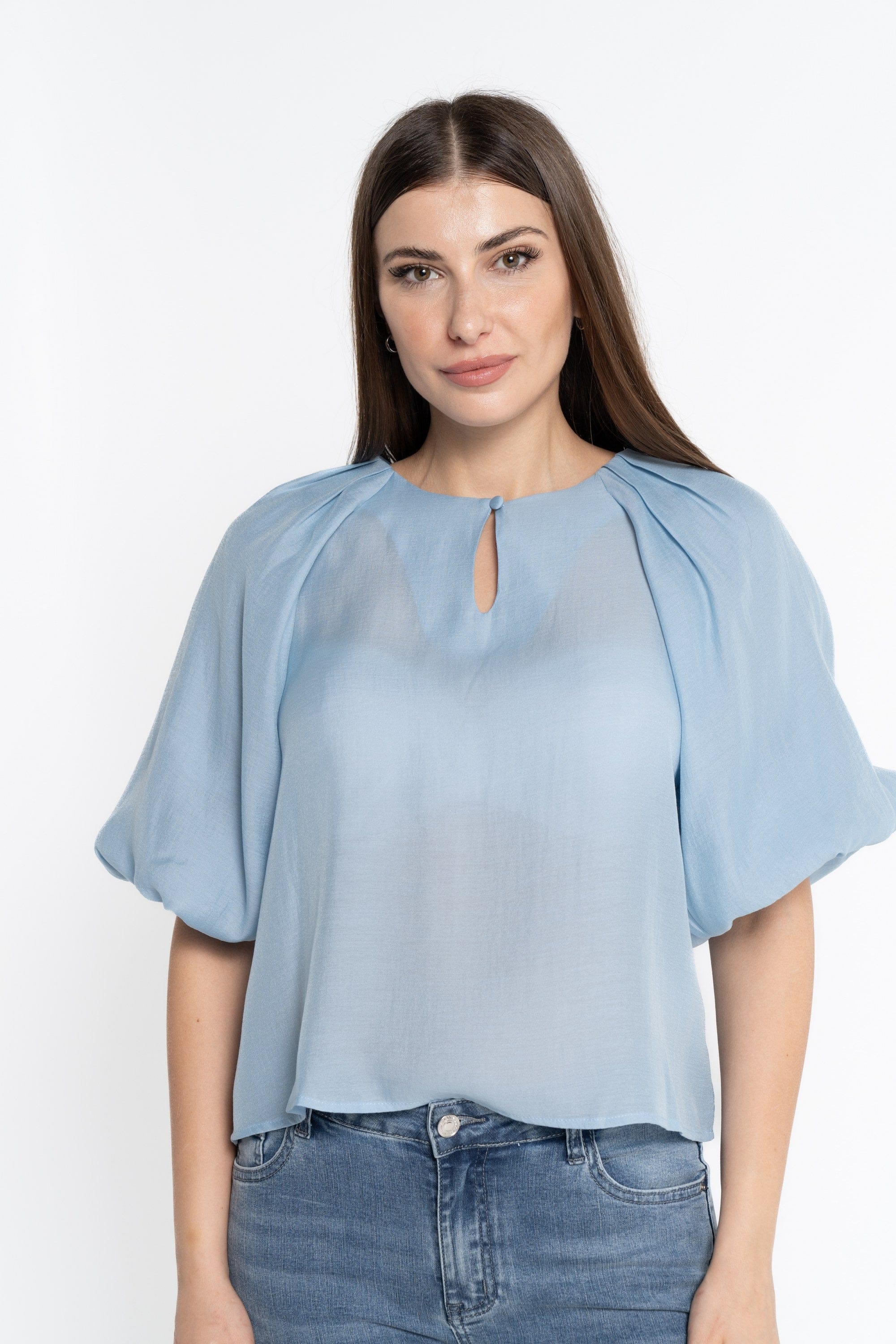 نتشي بلوزة بأكمام 3/4 سادة بف نسائي