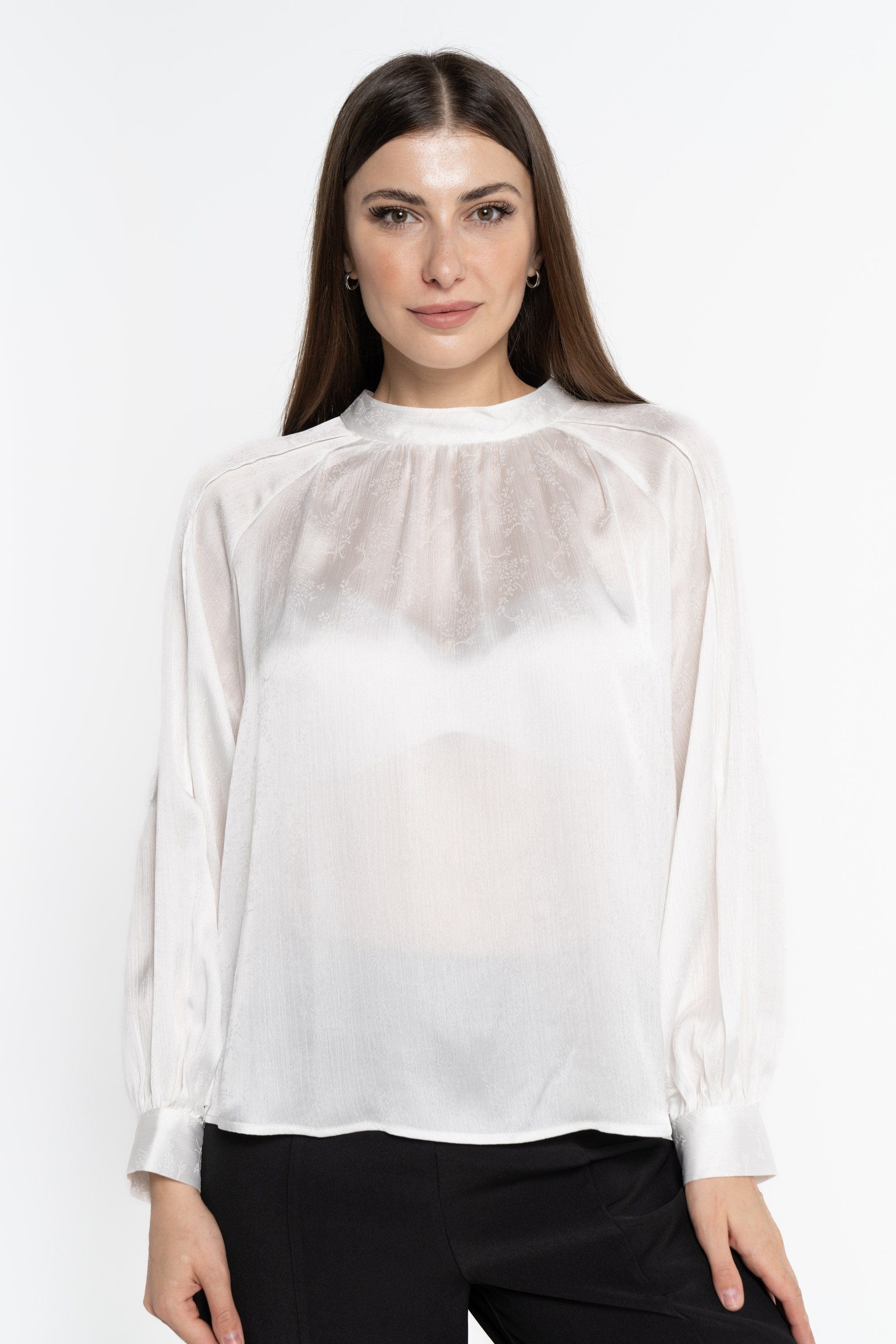 ูุชุดู ุจููุฒุฉ ุทูููุฉ ุจูุณุฑุงุช ูู
ุทููู ููุงุณูู ูุณุงุฆู