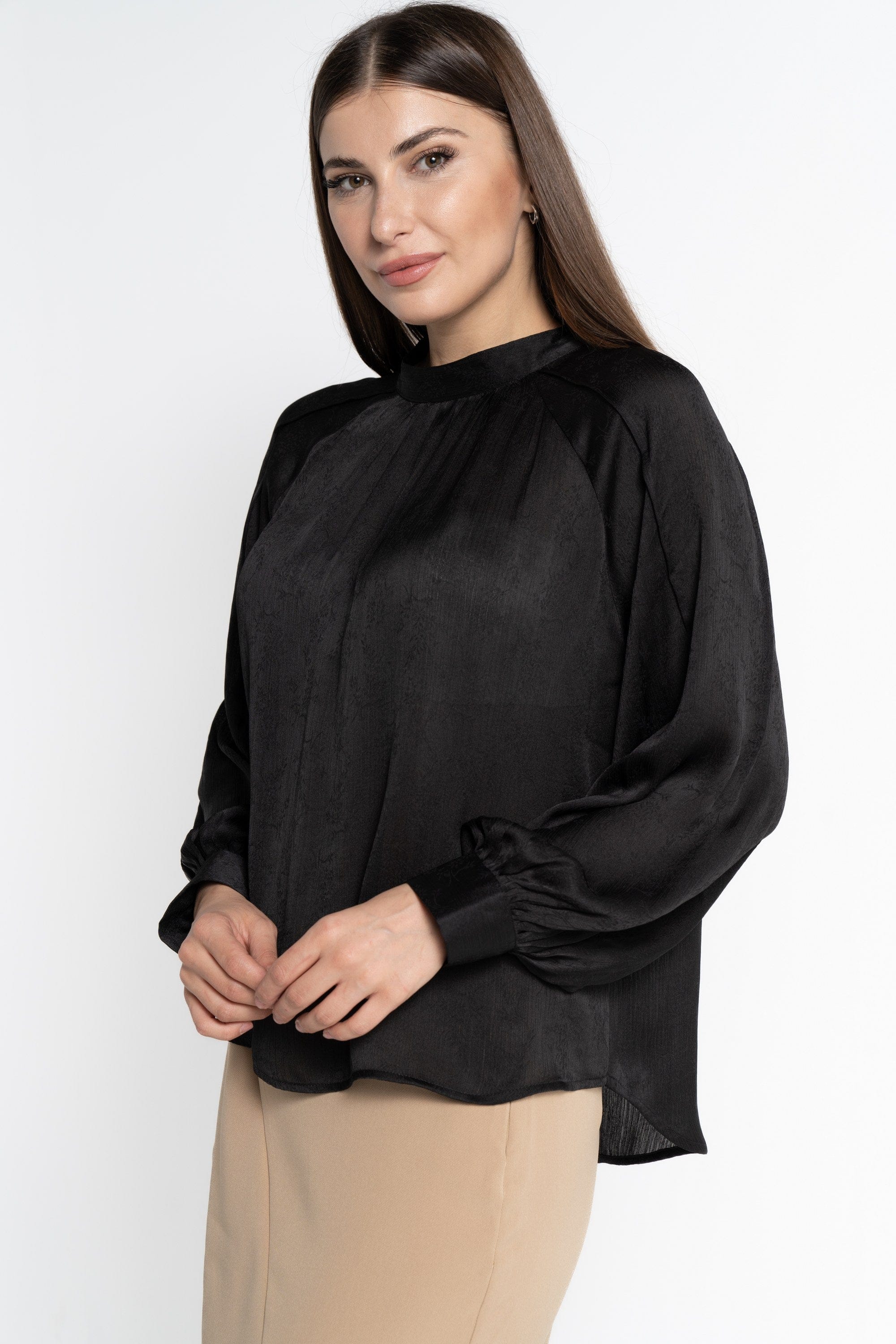 ูุชุดู ุจููุฒุฉ ุทูููุฉ ุจูุณุฑุงุช ูู
ุทููู ููุงุณูู ูุณุงุฆู