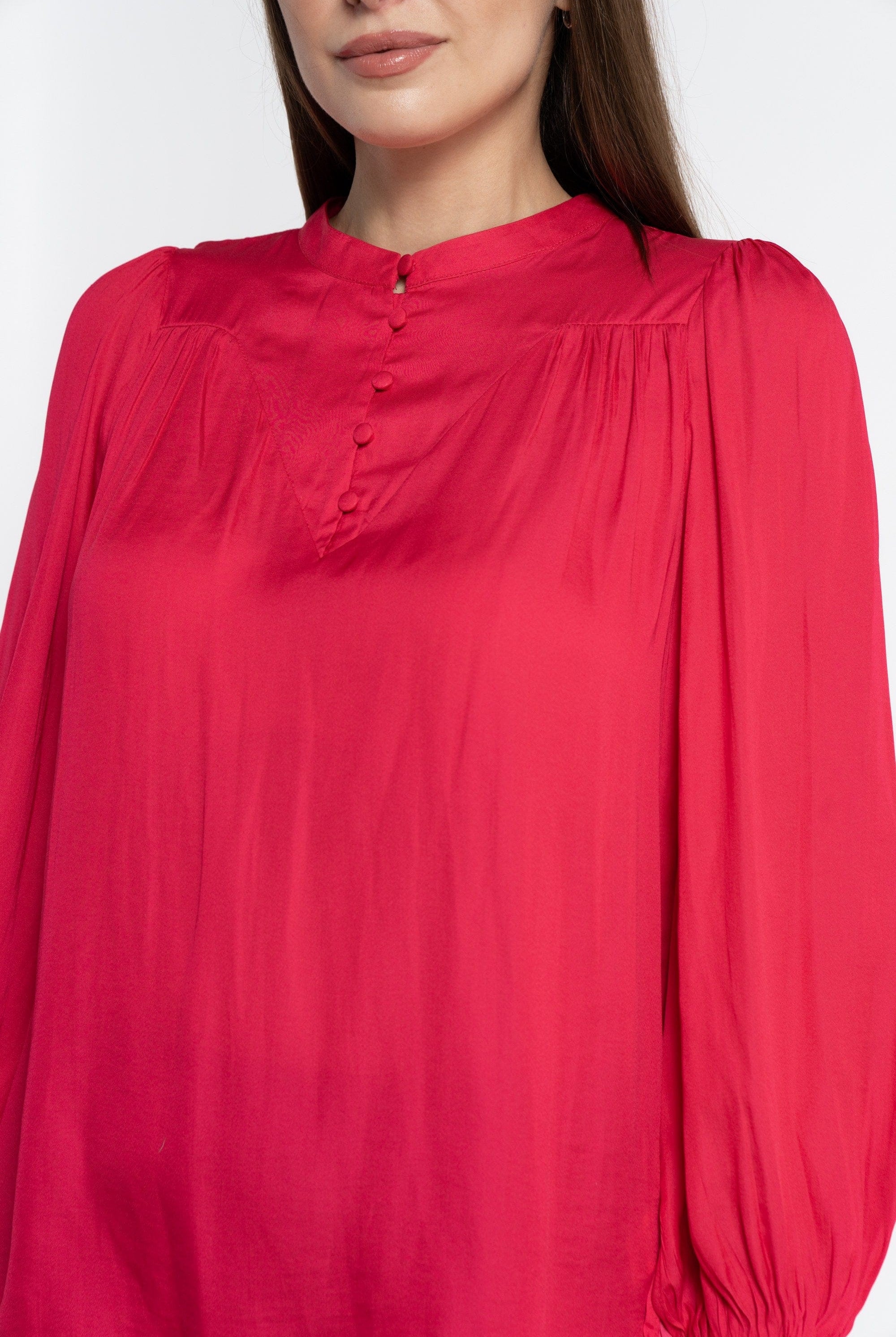 نتشي بلوزة بأكمام طويلة نسائية بأزرار على الصدر