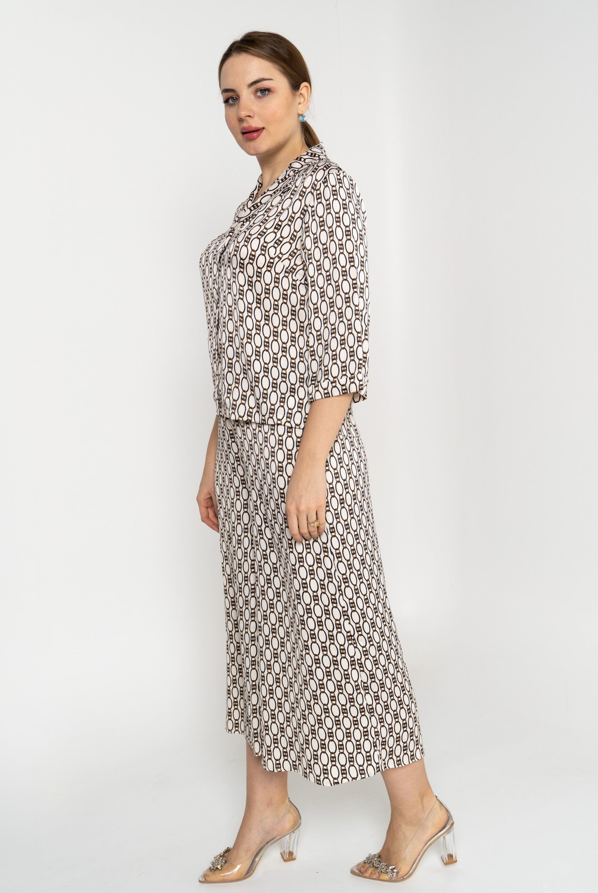 نتشي قميص نسائي بأكمام 3/4 منقوش