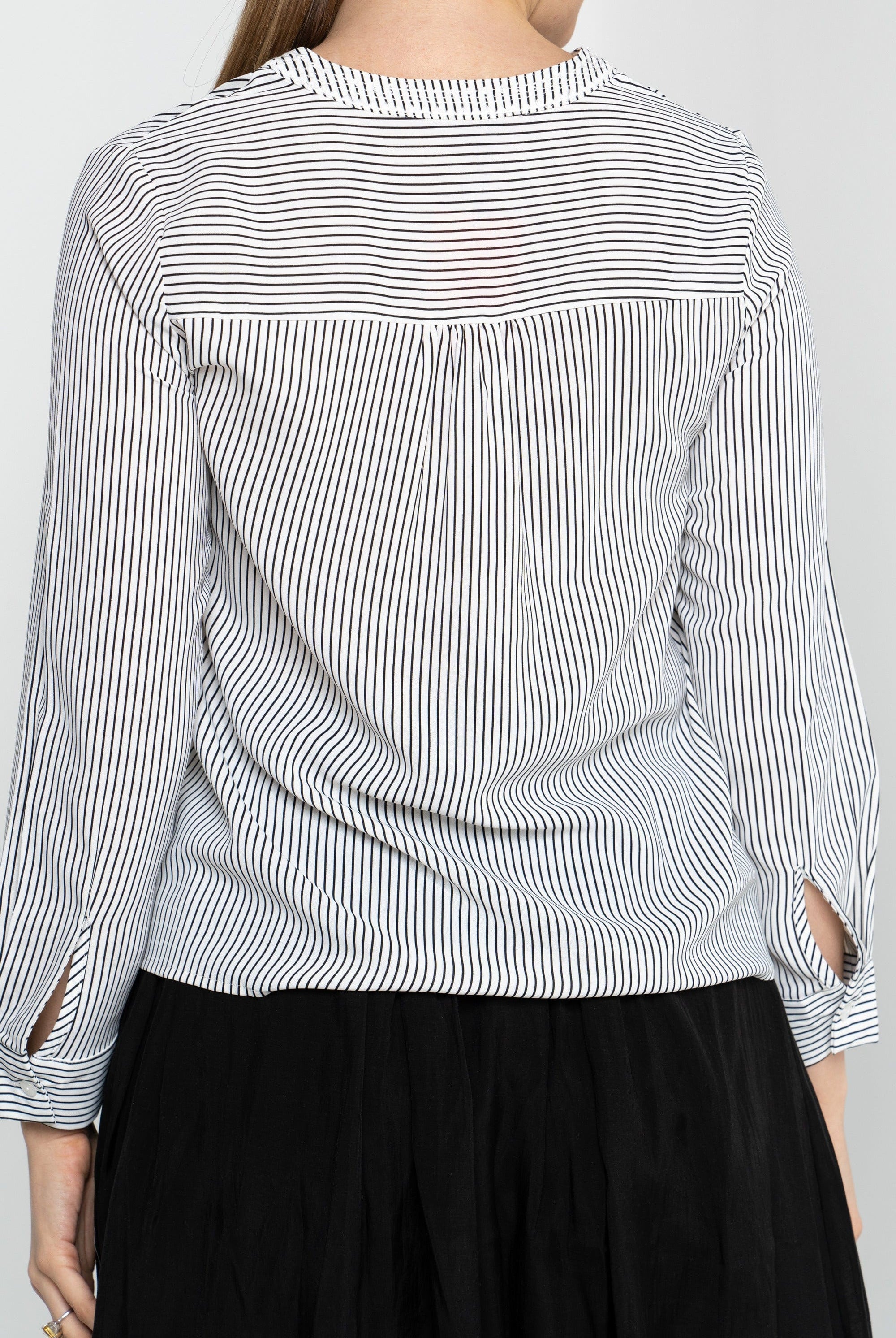 نتشي بلوزة نسائية مخططة بأكمام طويلة