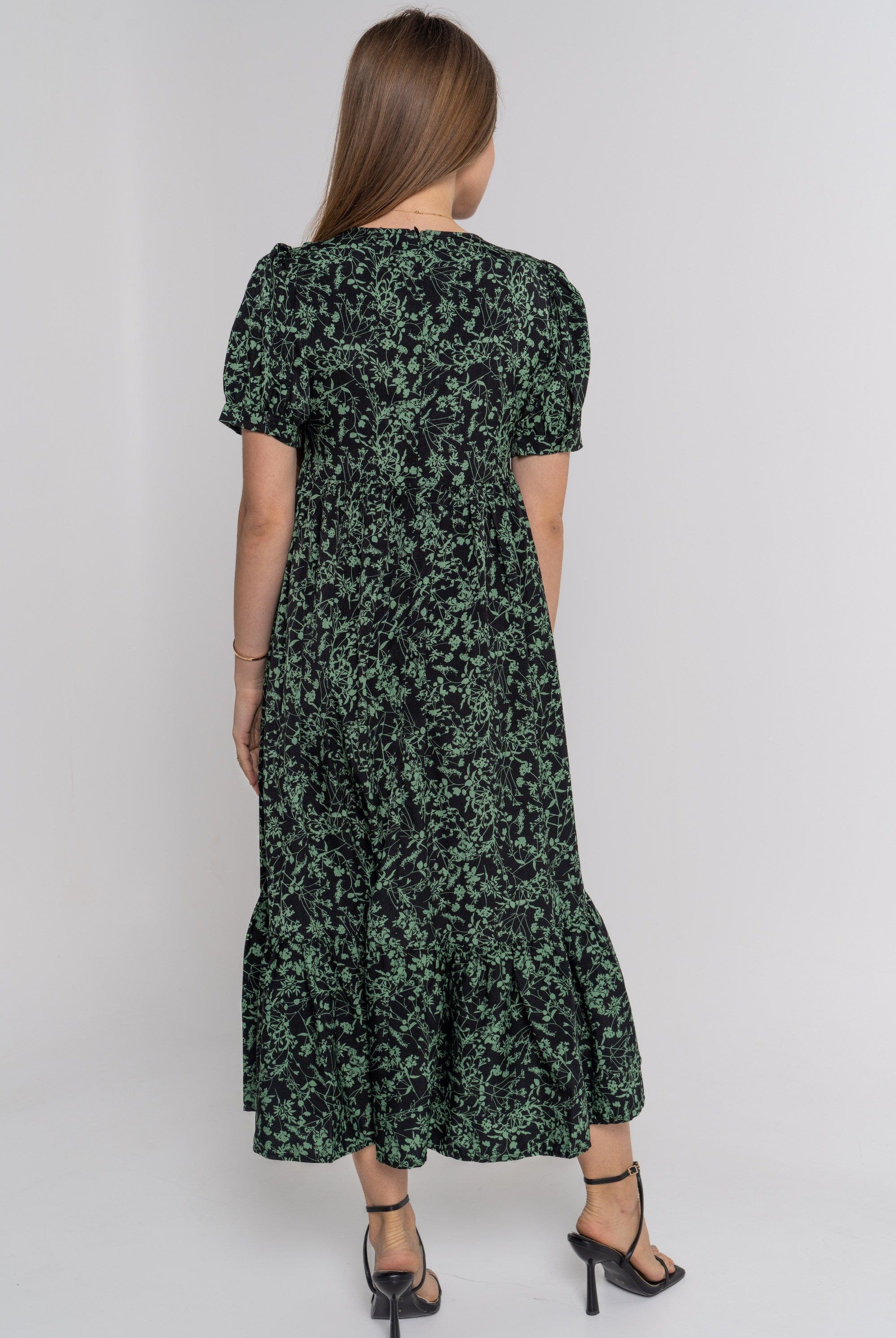 نتشي فستان ميدي مشجر كم قصير