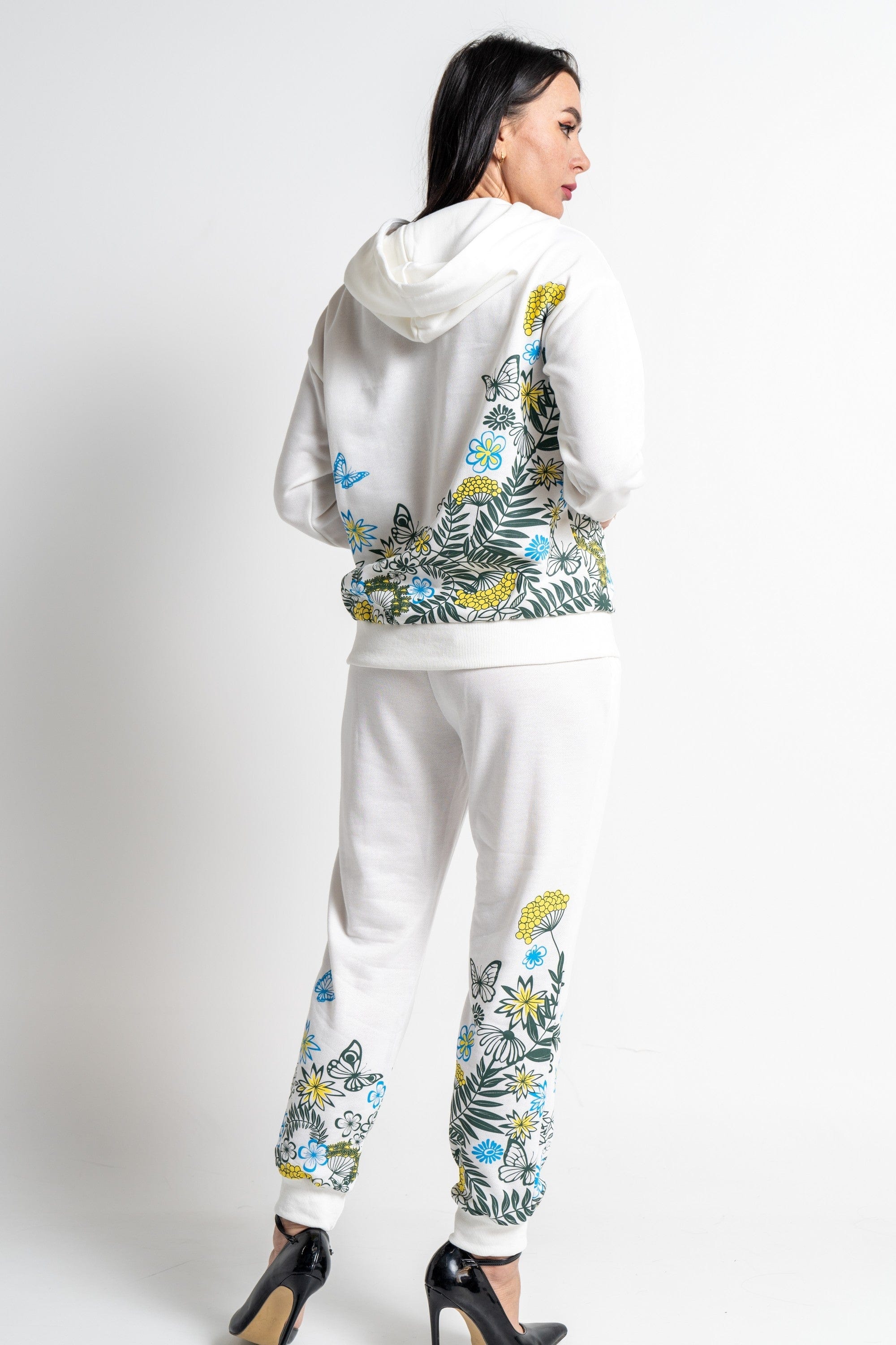 نتشي سويت بانتس طويل بطبعة مشجرة