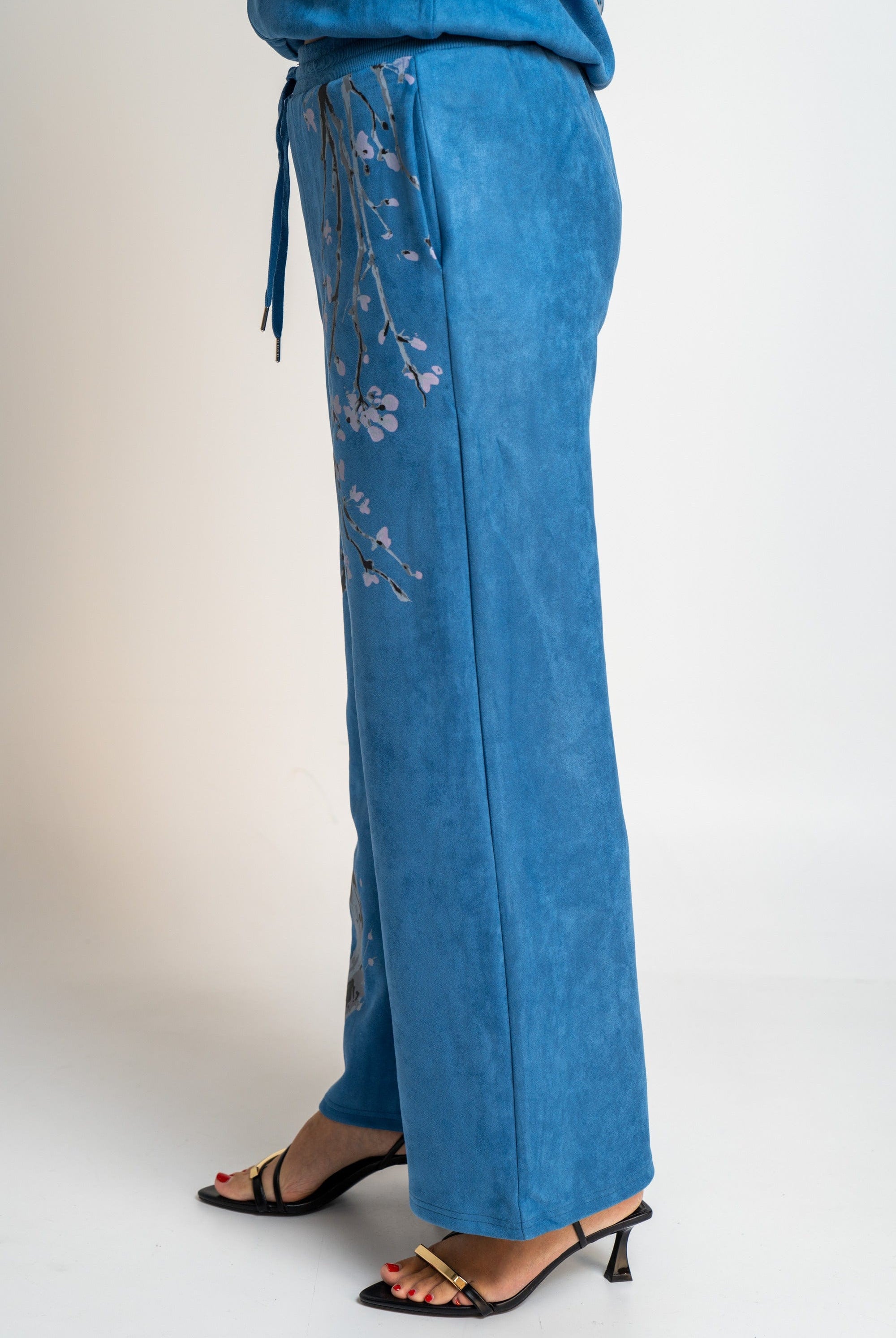 نتشي بنطلون منقوش واسع طويل نسائي