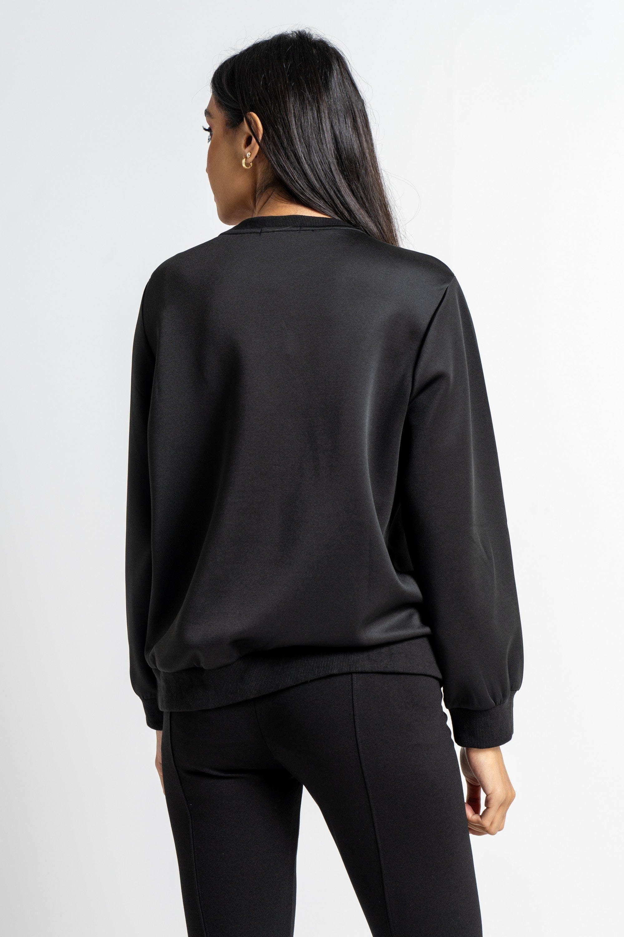 نتشي بلوزة بطبعة مشجرة بأكمام طويلة