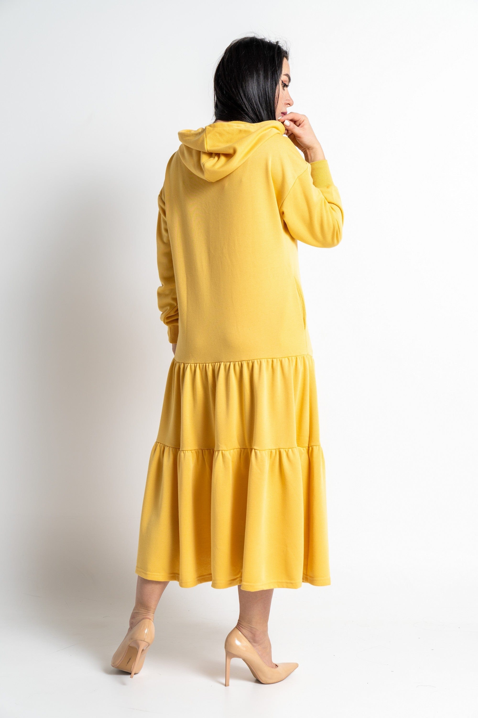 نتشي فستان ميدي بأكمام طويلة بهودي مزين بكلوش