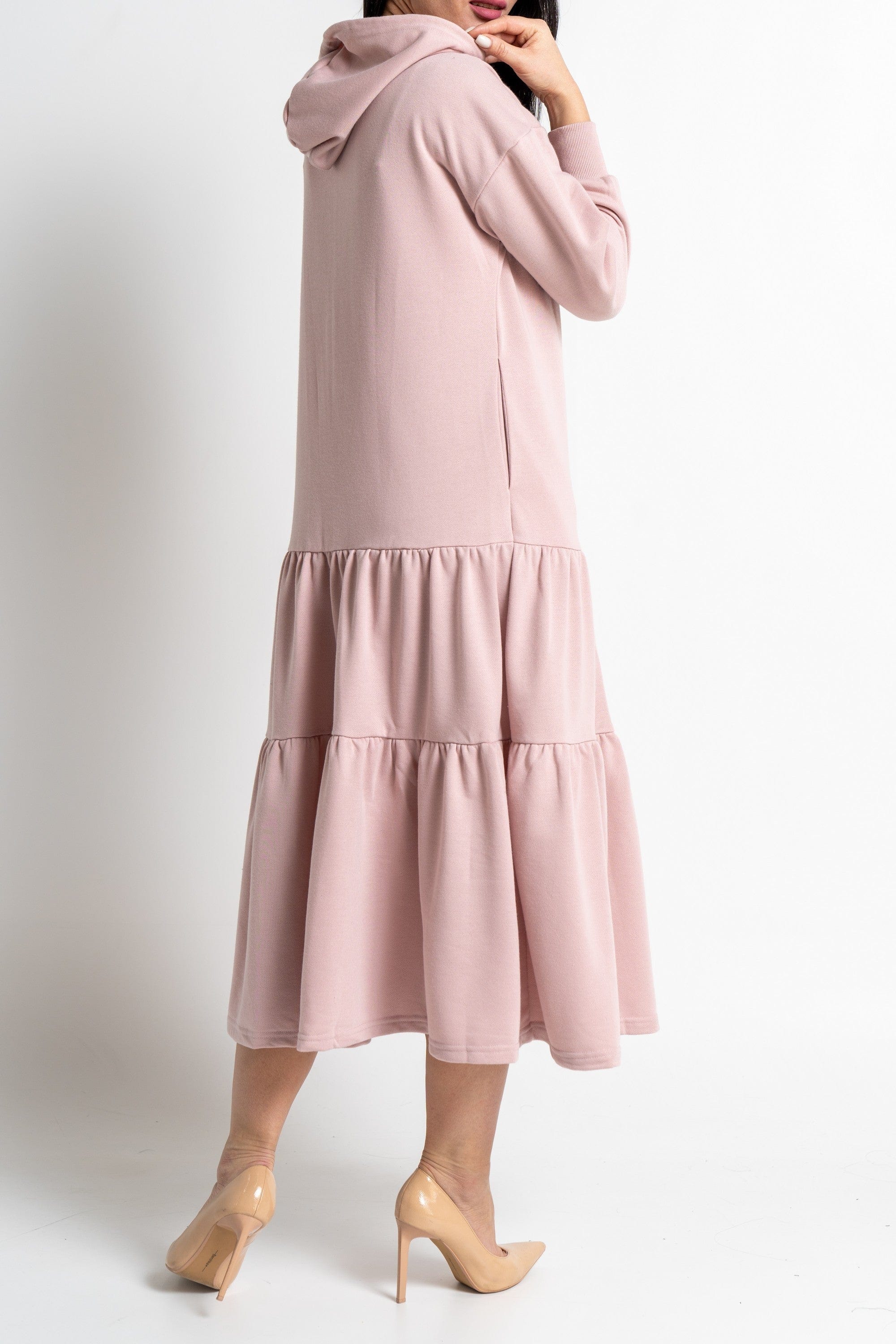 نتشي فستان ميدي بأكمام طويلة بهودي مزين بكلوش