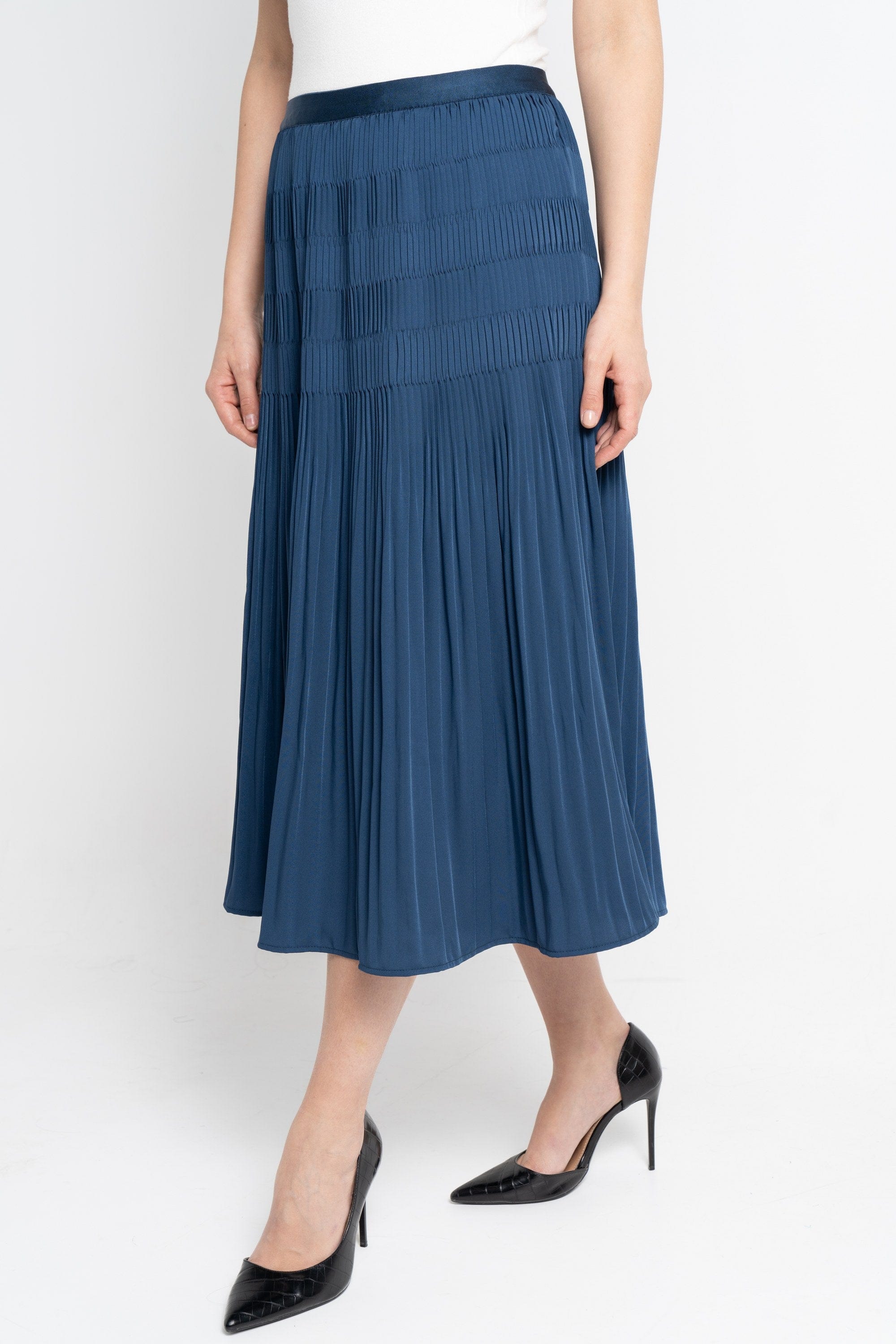 نتشي تنورة بطول الركبة مضلعة ميدي نسائي