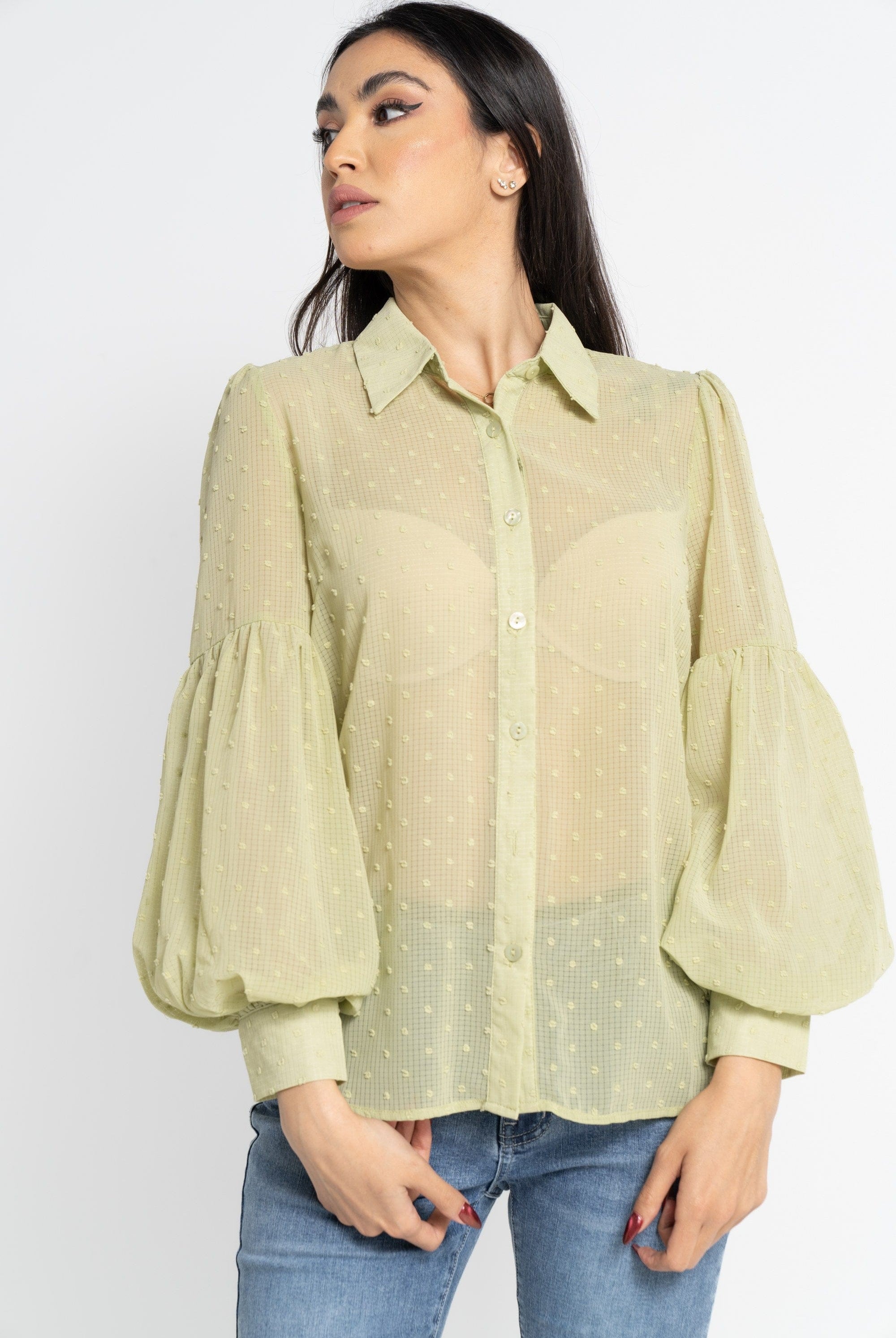 نتشي قميص طويل الأكمام مطرز نسائي