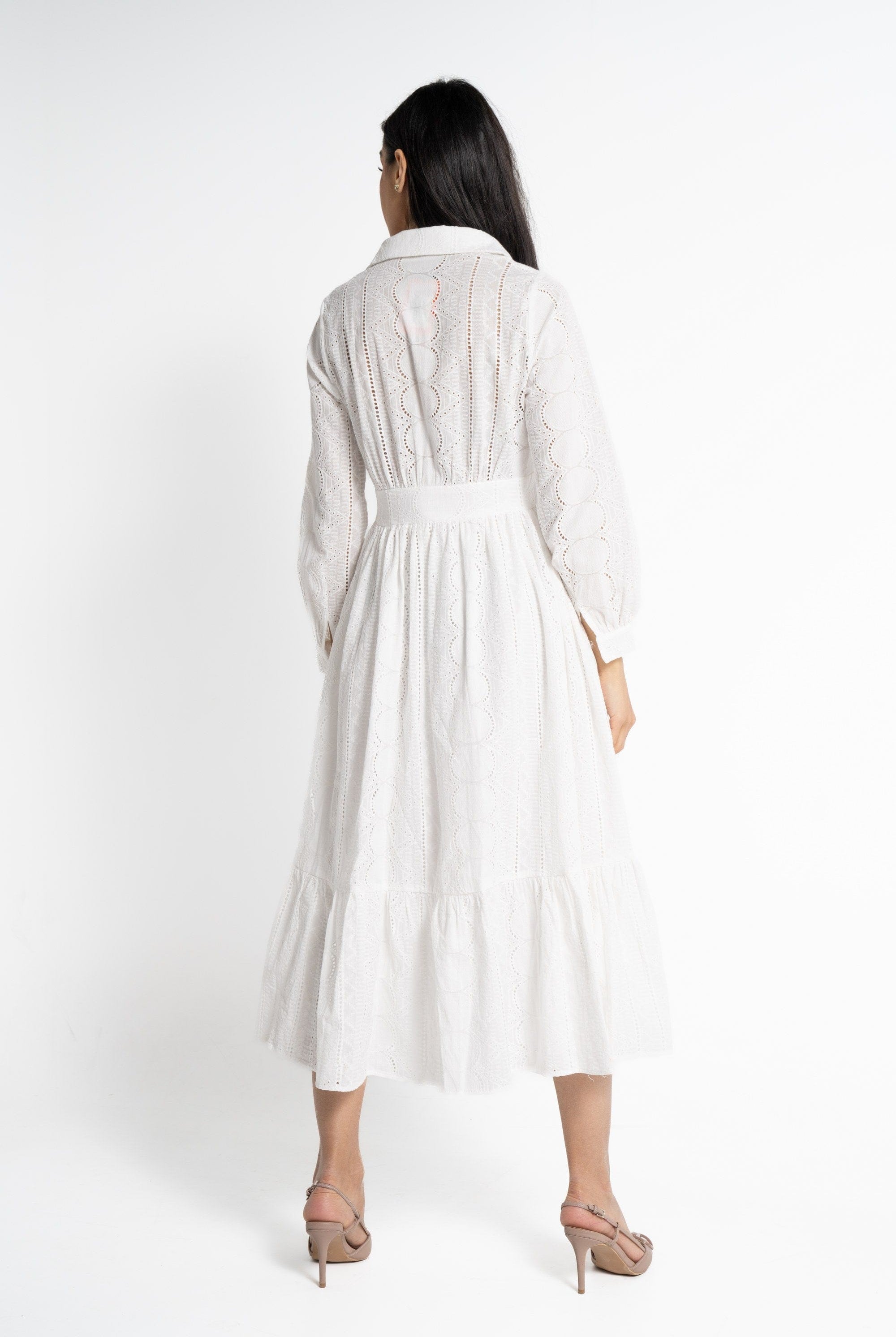 نتشي فستان ميدي بأكمام طويلة مخرم مخصر نسائي