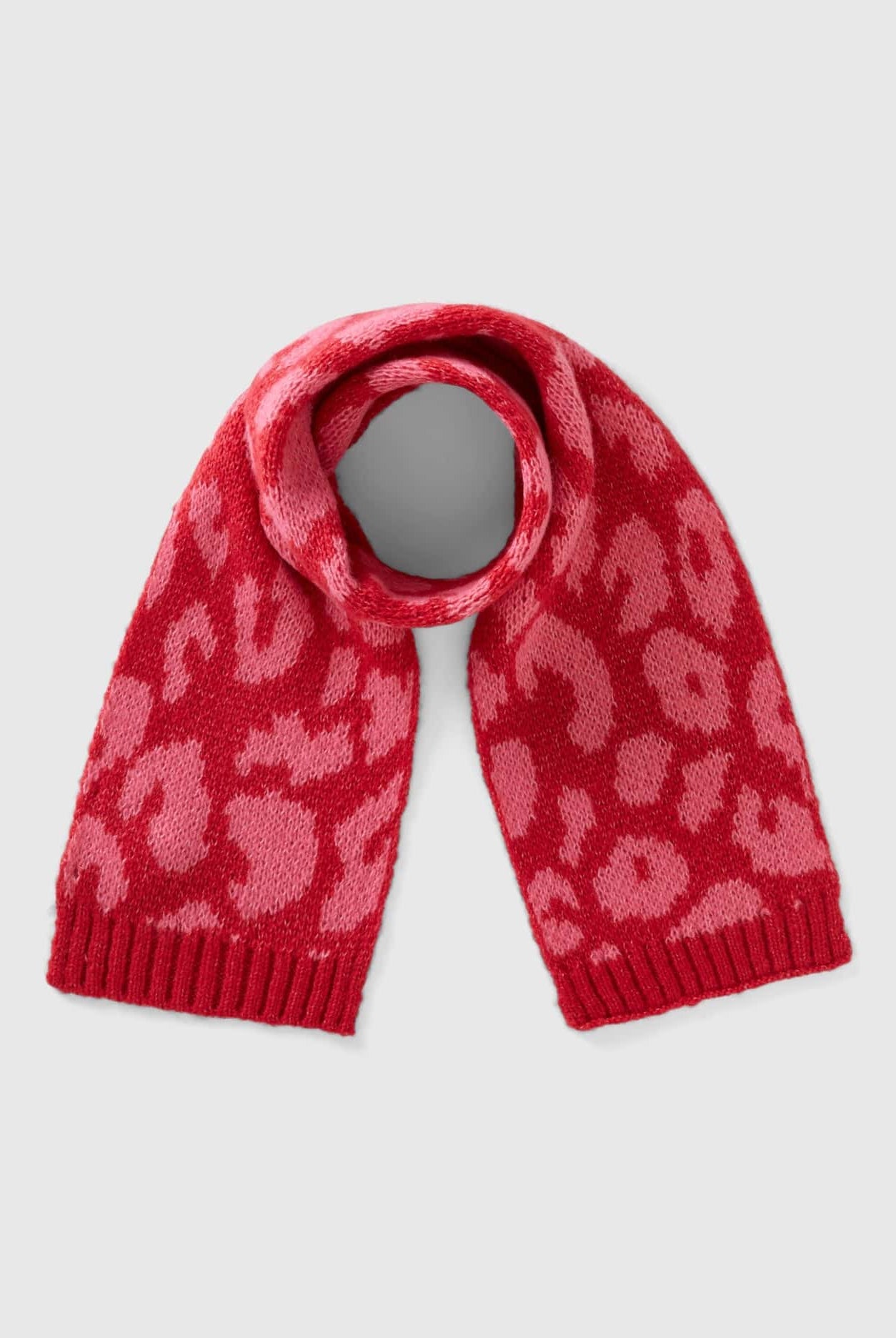 يونايتد كولورز اوف بينيتون وشاح بنقشة حيوانية من مزيج الصوف بناتي