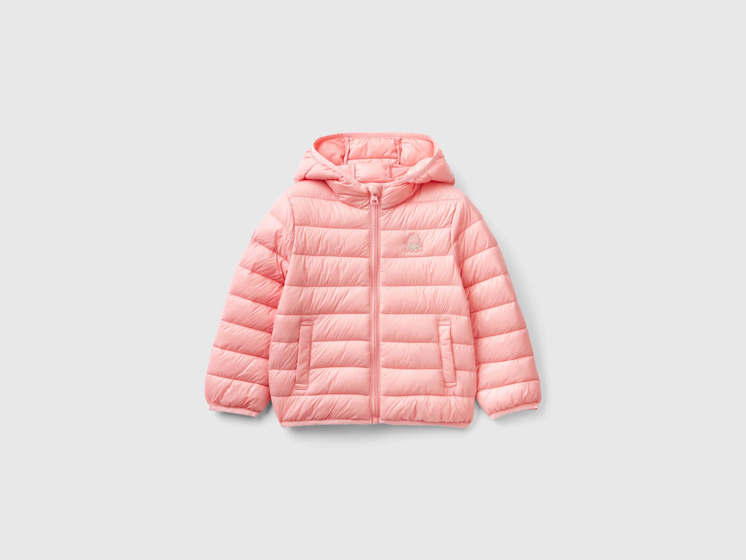 يونايتد كولورز اوف بينيتون سترة بناتي مبطنة بقلنسوة بها شعار