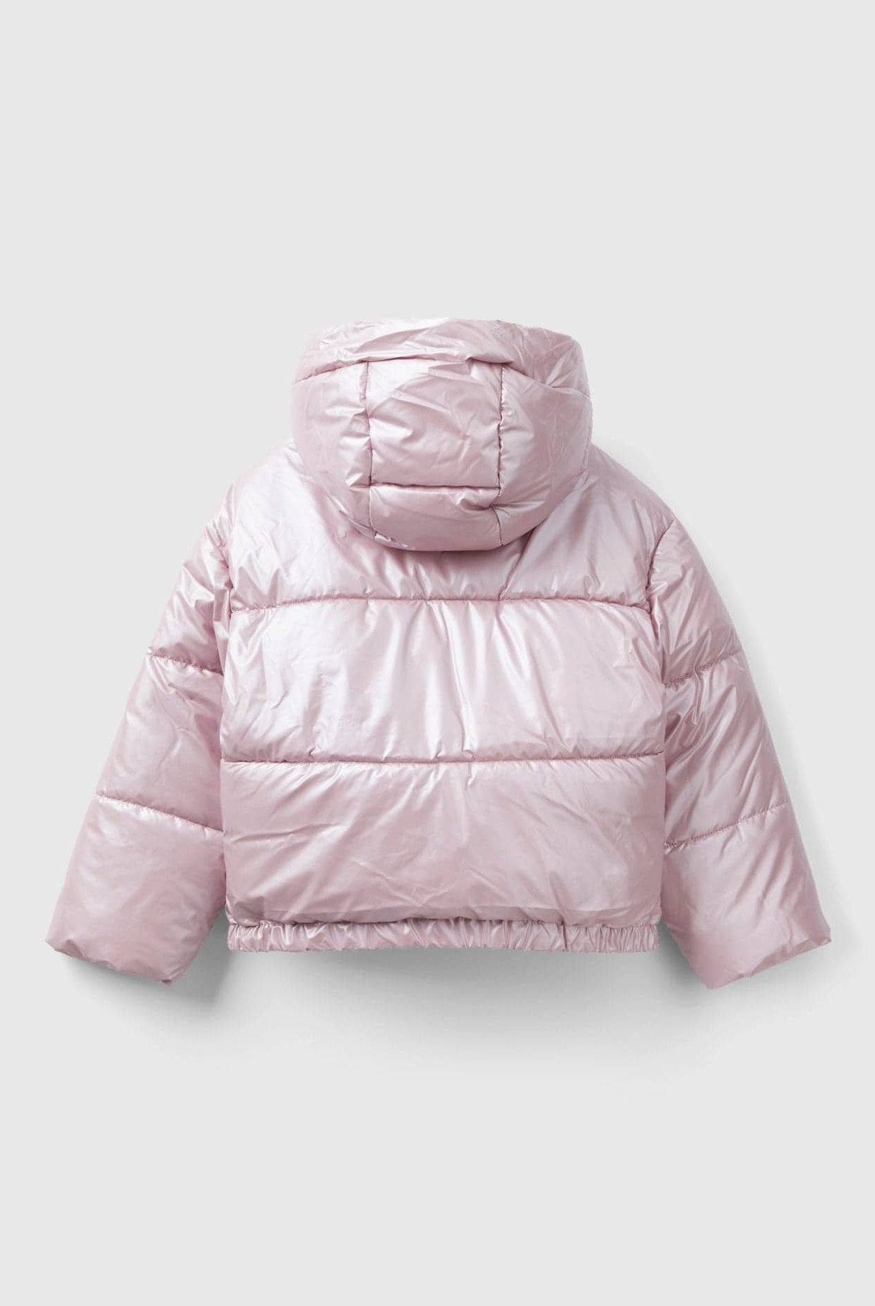 يونايتد كولورز اوف بينيتون سترة اطفال مبطنة من النايلون اللامع مع جيوب