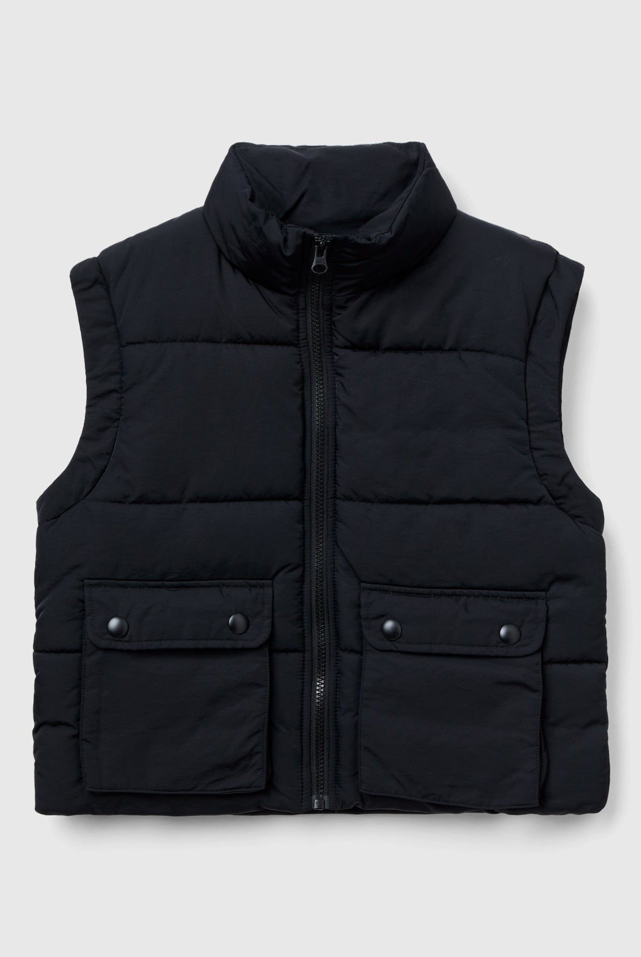 يونايتد كولورز اوف بينيتون سترة اطفال ضد المطر مبطنة بجيوب بدون اكمام