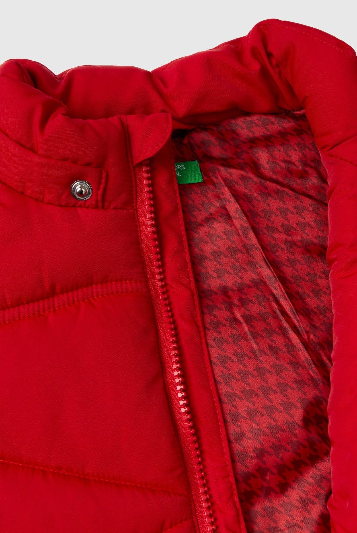 يونايتد كولورز اوف بينيتون سترة اطفال ضد المطر مبطنة بدون اكمام