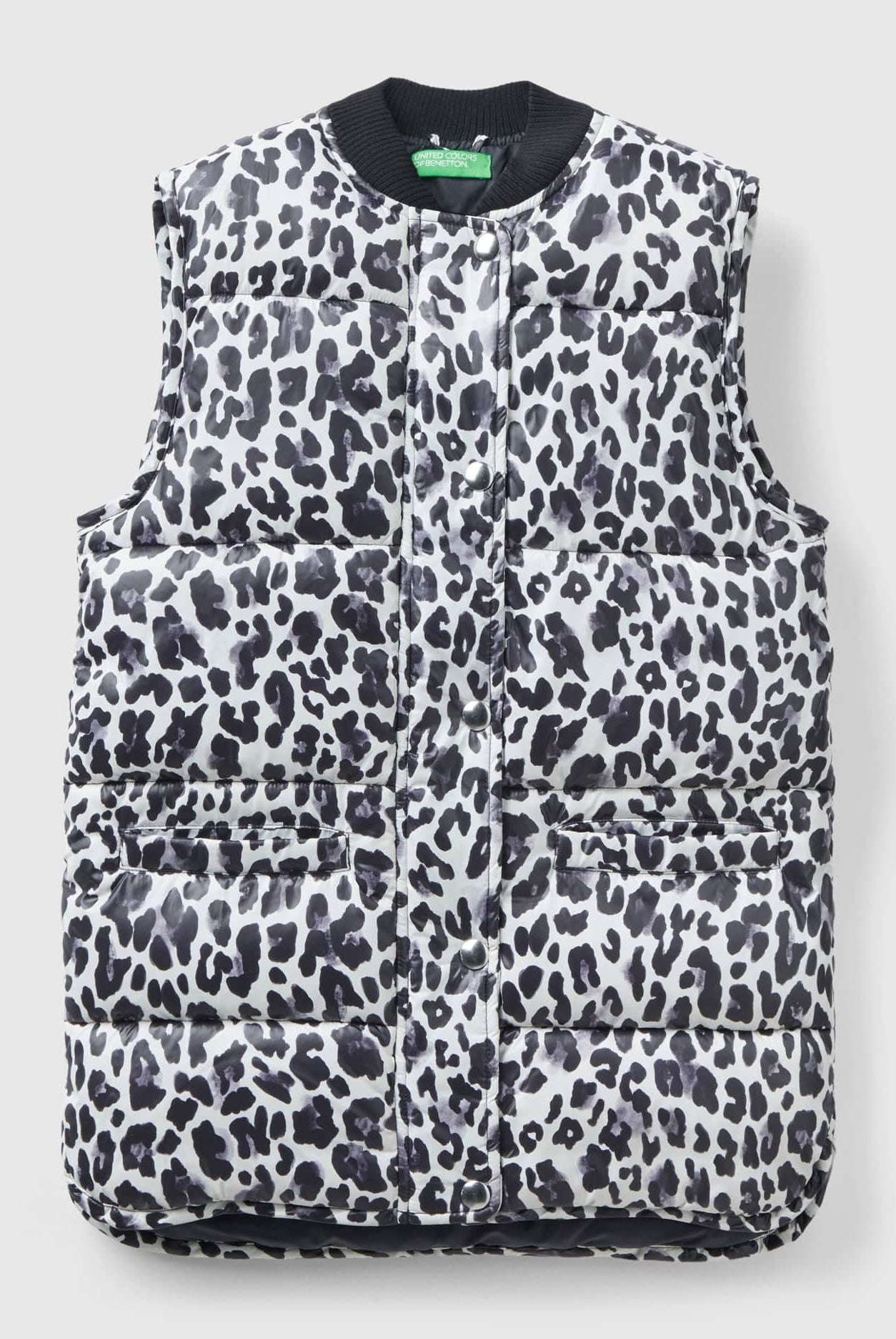 يونايتد كولورز اوف بينيتون سترة بناتي بدون أكمام بنقشة حيوانات