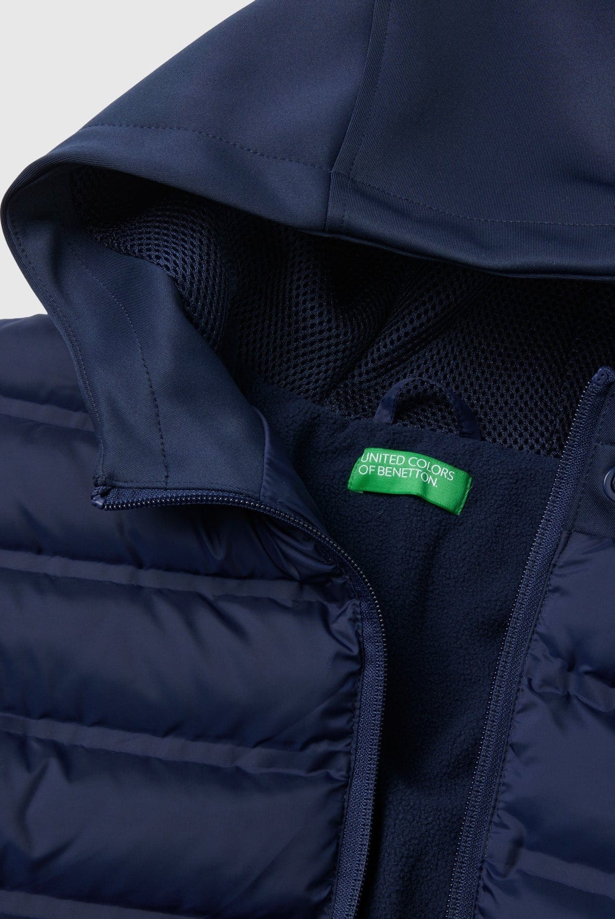 يونايتد كولورز اوف بينيتون جاكيت اطفالي بتفاصيل نيوبرين