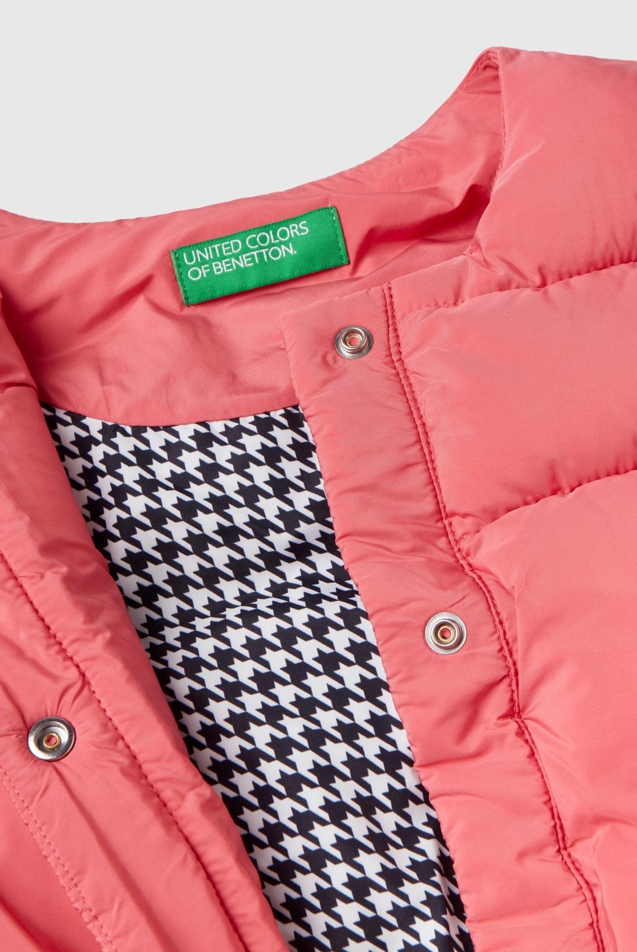 يونايتد كولورز اوف بينيتون سترة اطفال مبطنة بحشوة ثلاثية الأبعاد