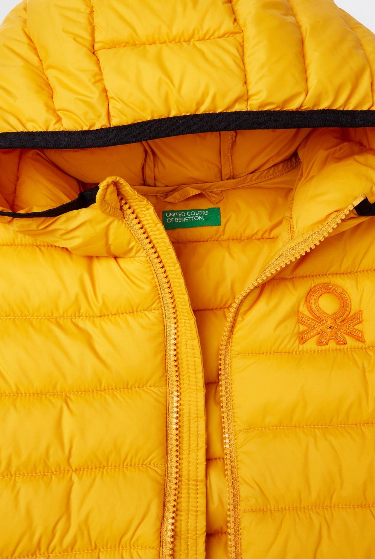 يونايتد كولورز اوف بينيتون جاكيت مقاوم للمطر نايلون بسحاب بف أطفالي