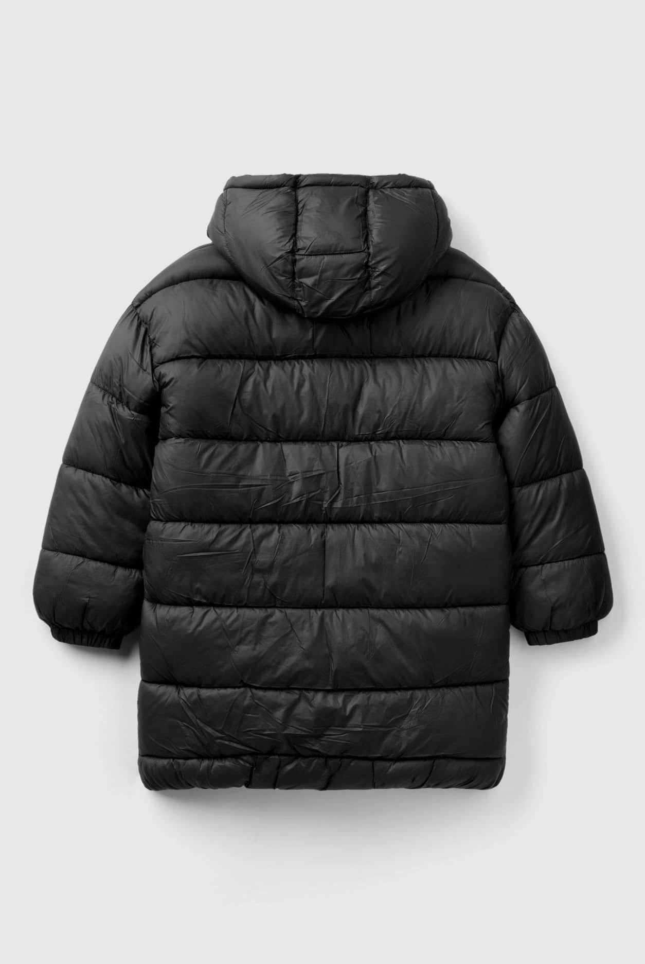 يونايتد كولورز اوف بينيتون جاكيت طويل بشعار بينيتون ولادي