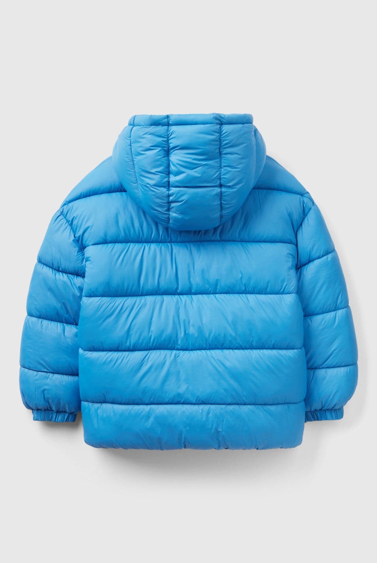 يونايتد كولورز اوف بينيتون جاكيت بشعار مطرز من بينيتون ولادي