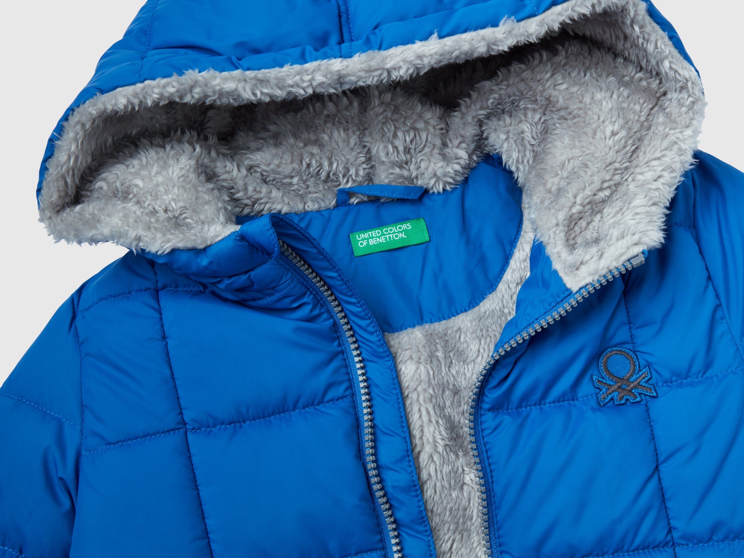 يونايتد كولورز اوف بينيتون جاكيت ببطانة تيدي ولادي