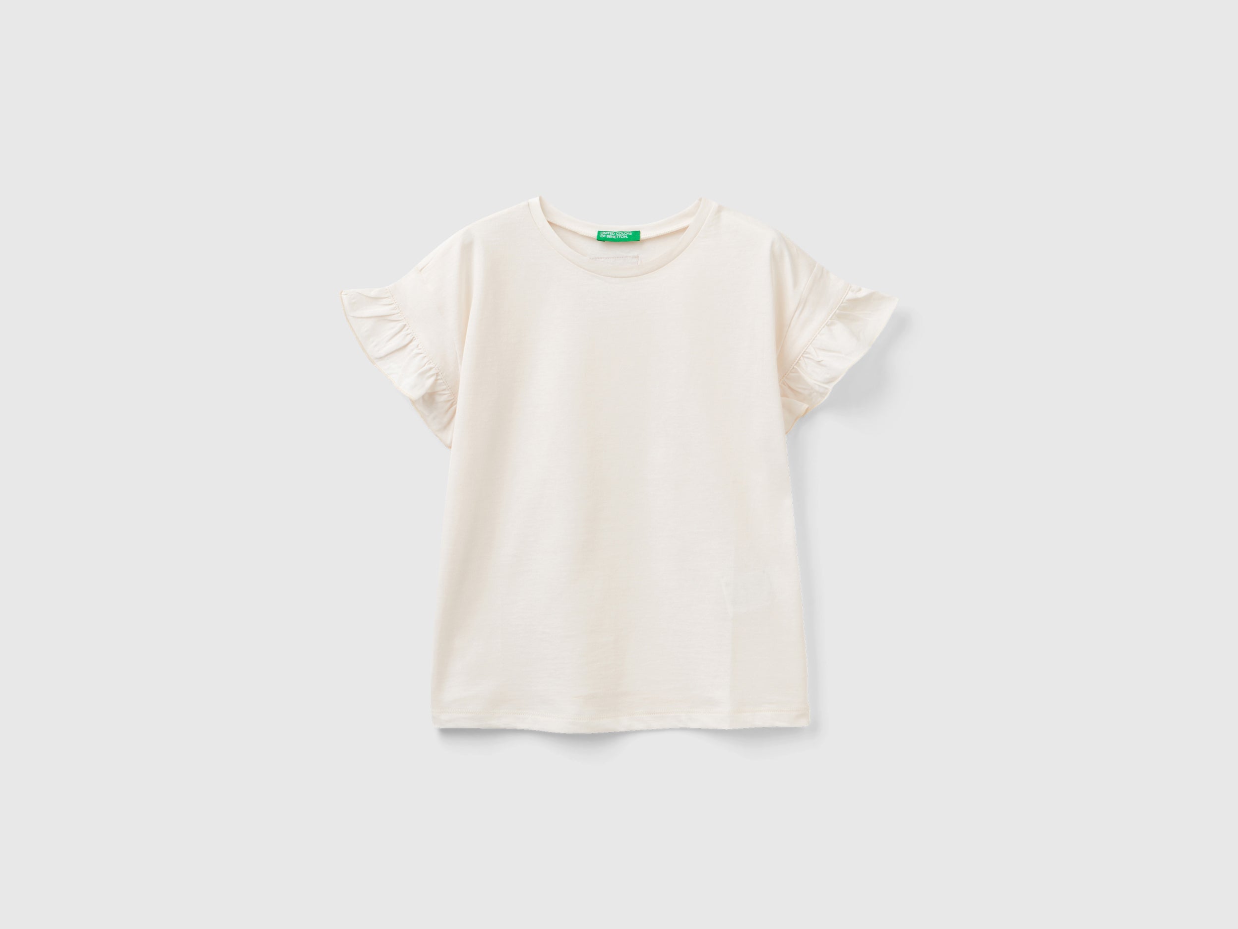 يونايتد كولورز اوف بينيتون تي شيرت بناتي بأكمام قصيرة مع كشكش عالاكمام